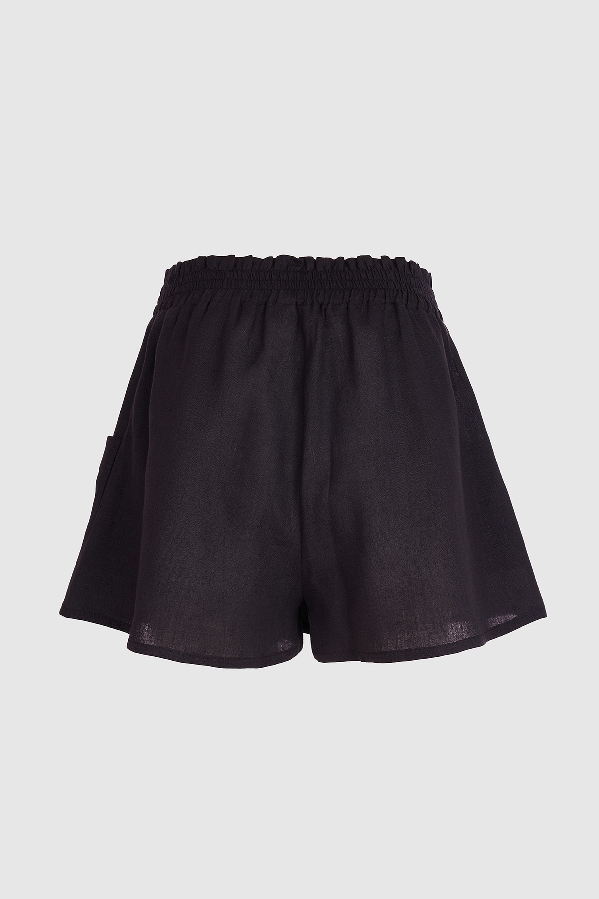 SOLE SHORT