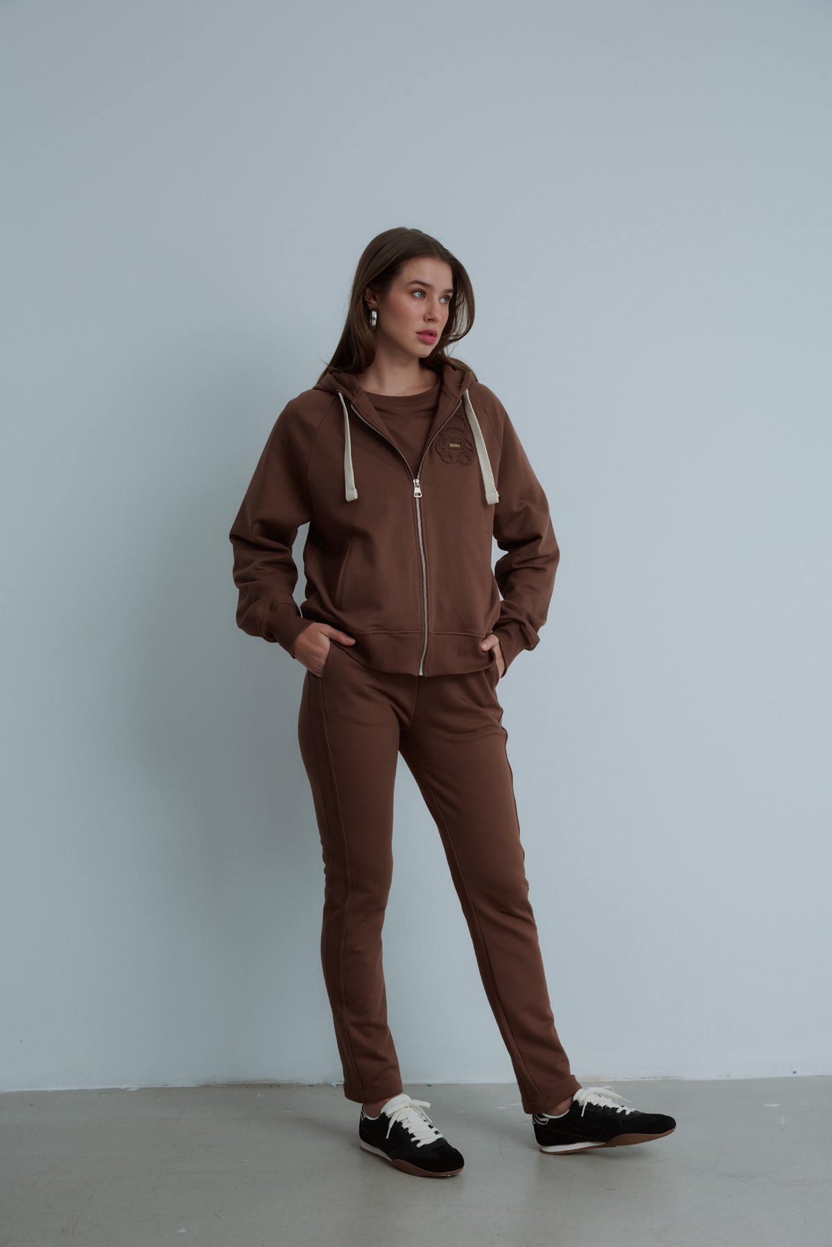 CANDY ZIP HOODED SWEAT - BROWN