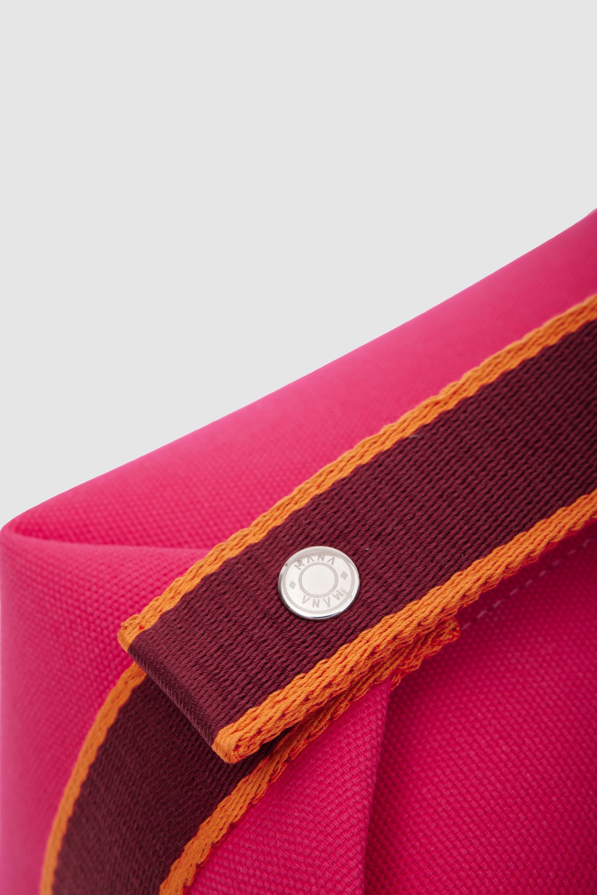POUCH BAG