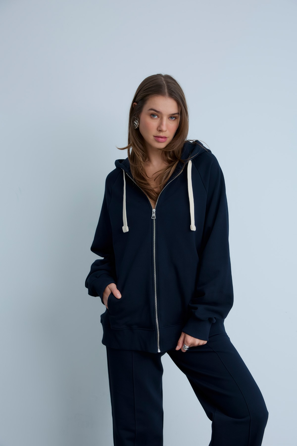 LUCAS ZIP HOODED SWEAT  - NAVY BLUE