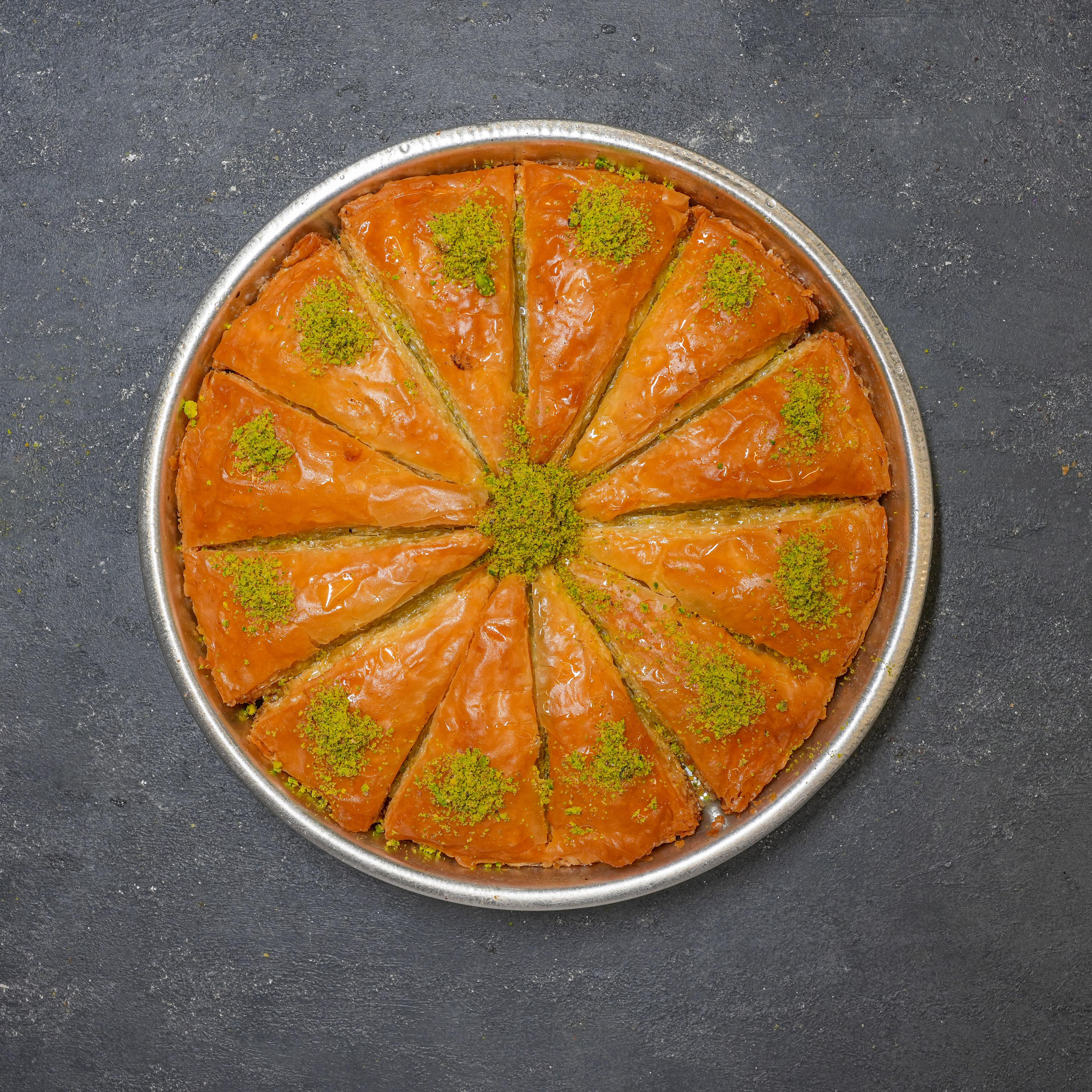 22 Cm Tepside Havuç Dilim Baklava 820 Gr