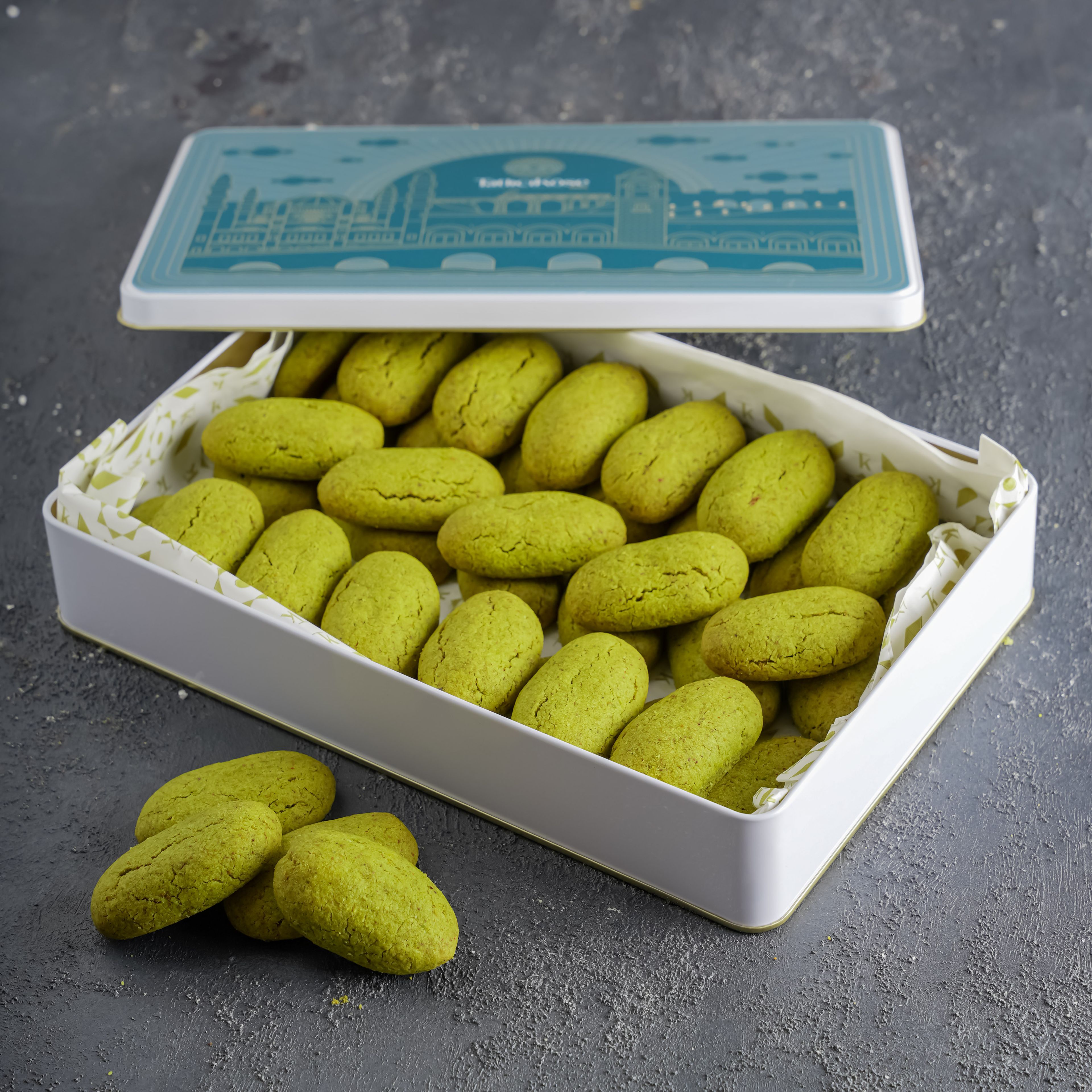 Antep Fıstıklı Kurabiye Hediyelik Metal Kutuda 600 Gr
