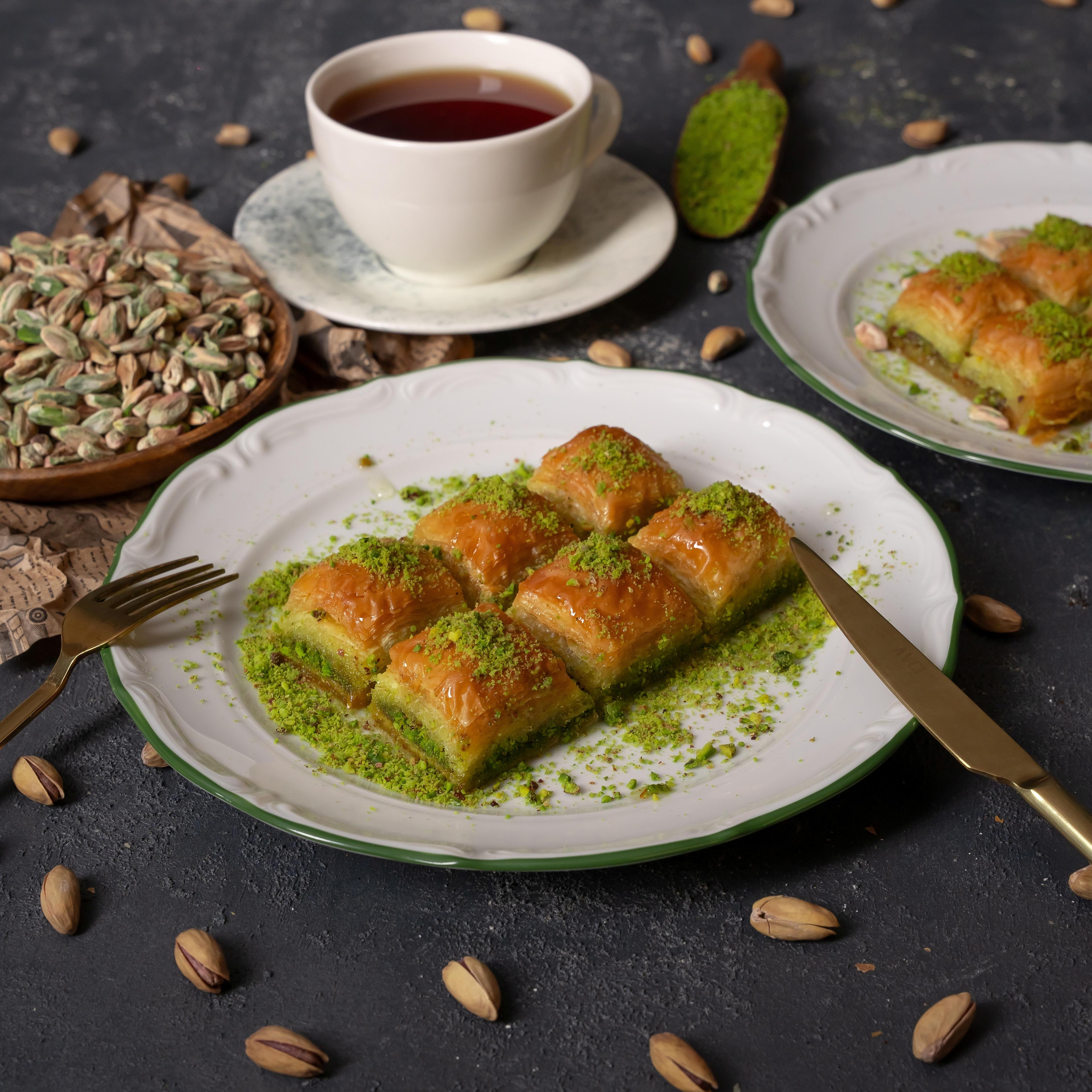 FISTIKLI KLASİK BAKLAVA