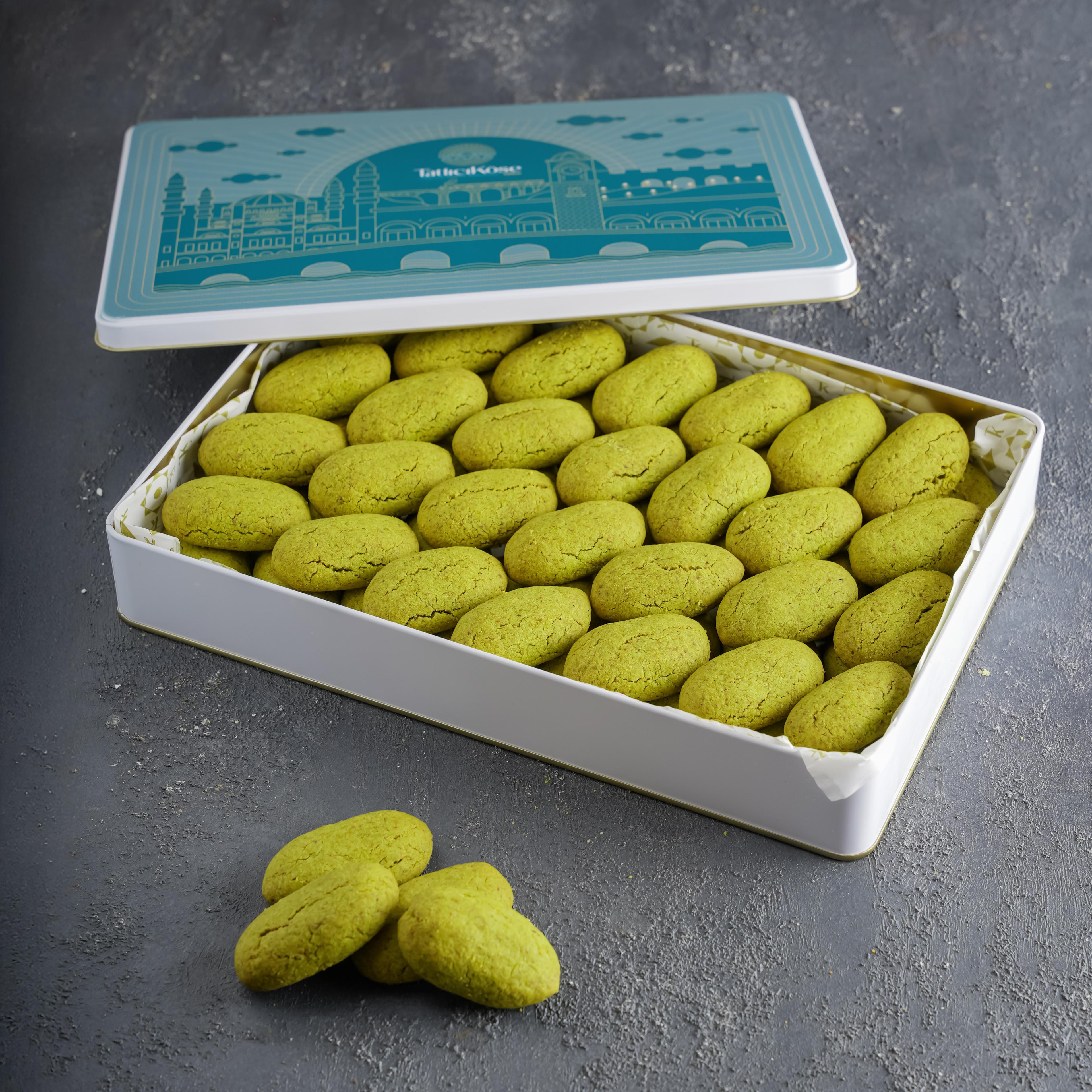 Antep Fıstıklı Kurabiye Hediyelik Metal Kutuda 900 Gr