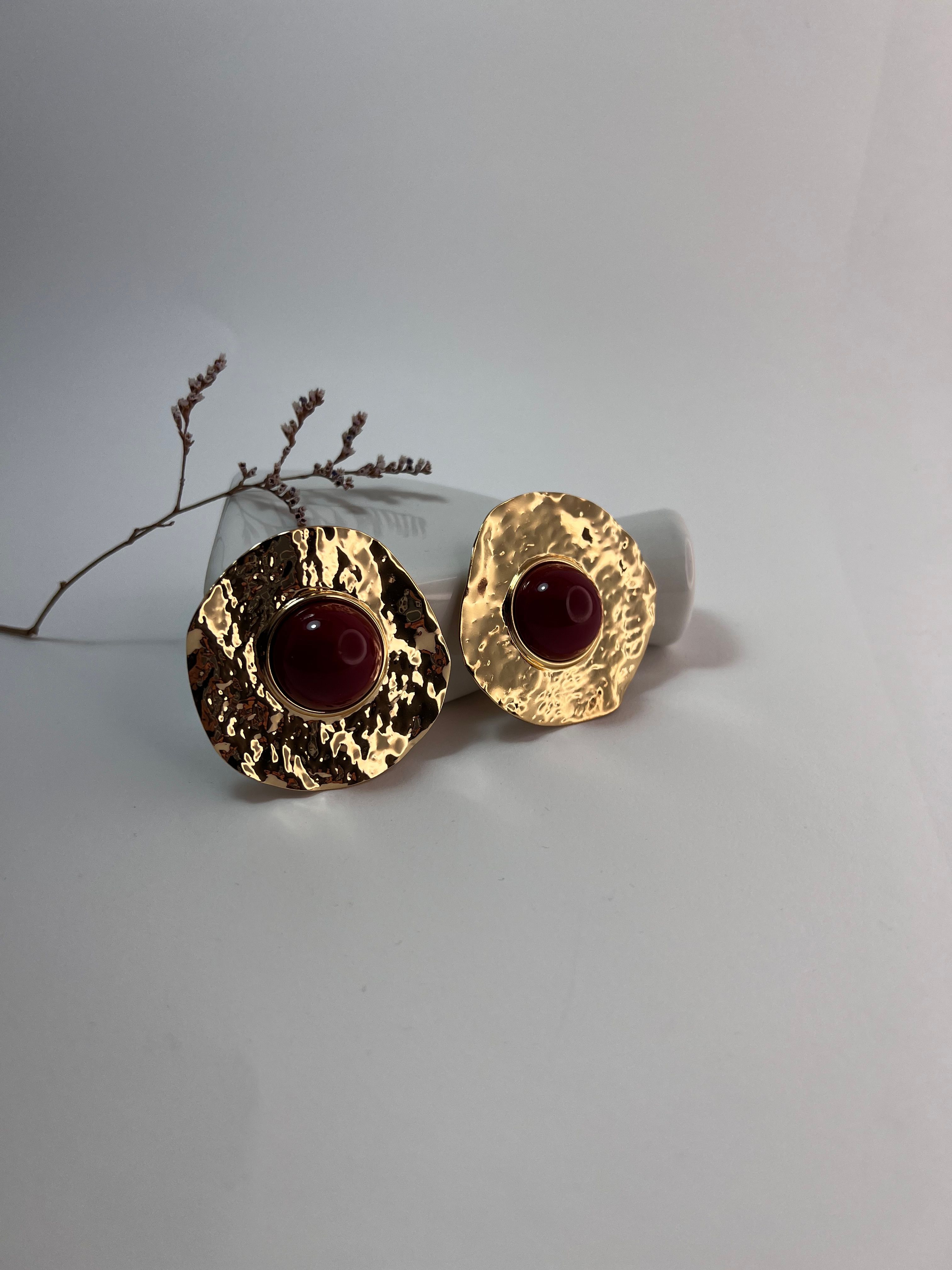 Bordo Detaylı Dövme Küpe EA0019