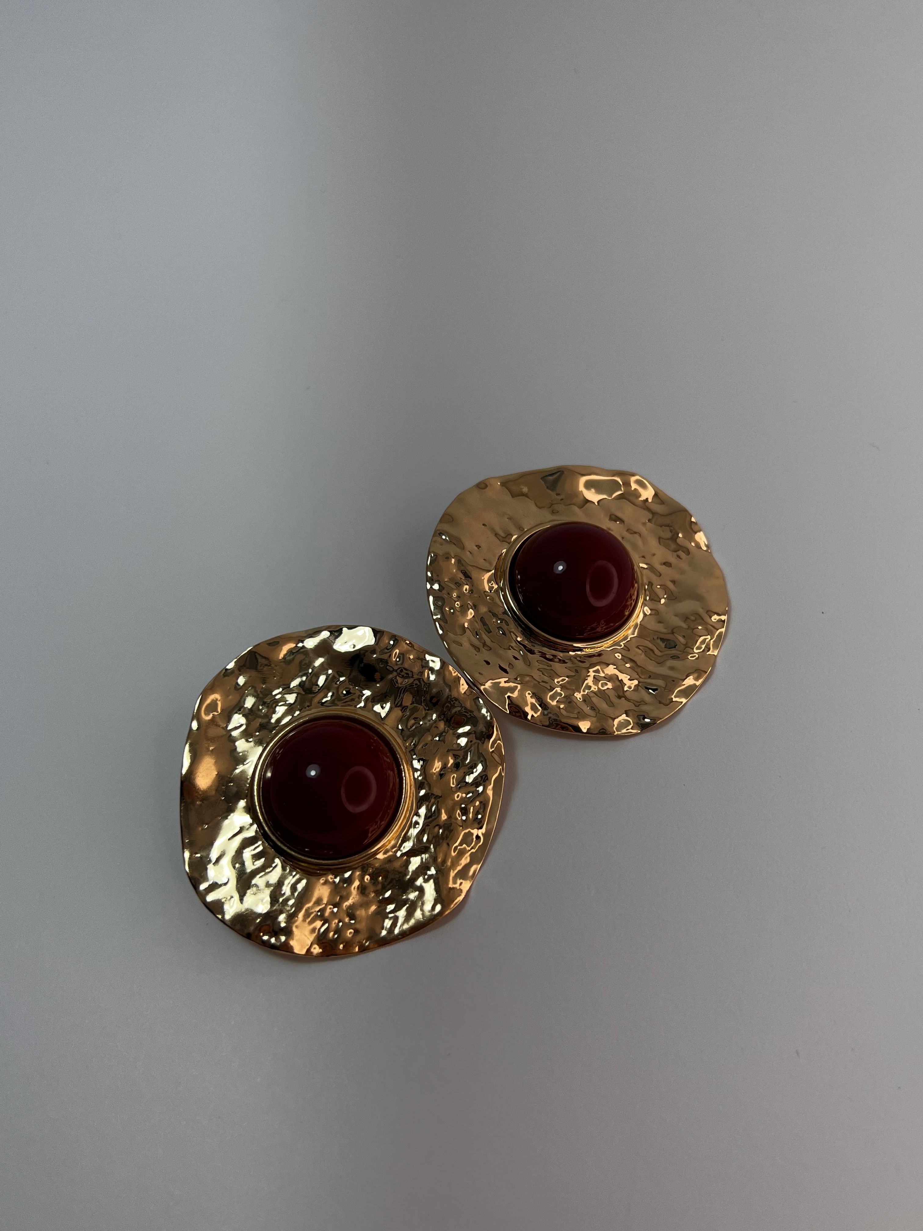 Bordo Detaylı Dövme Küpe EA0019