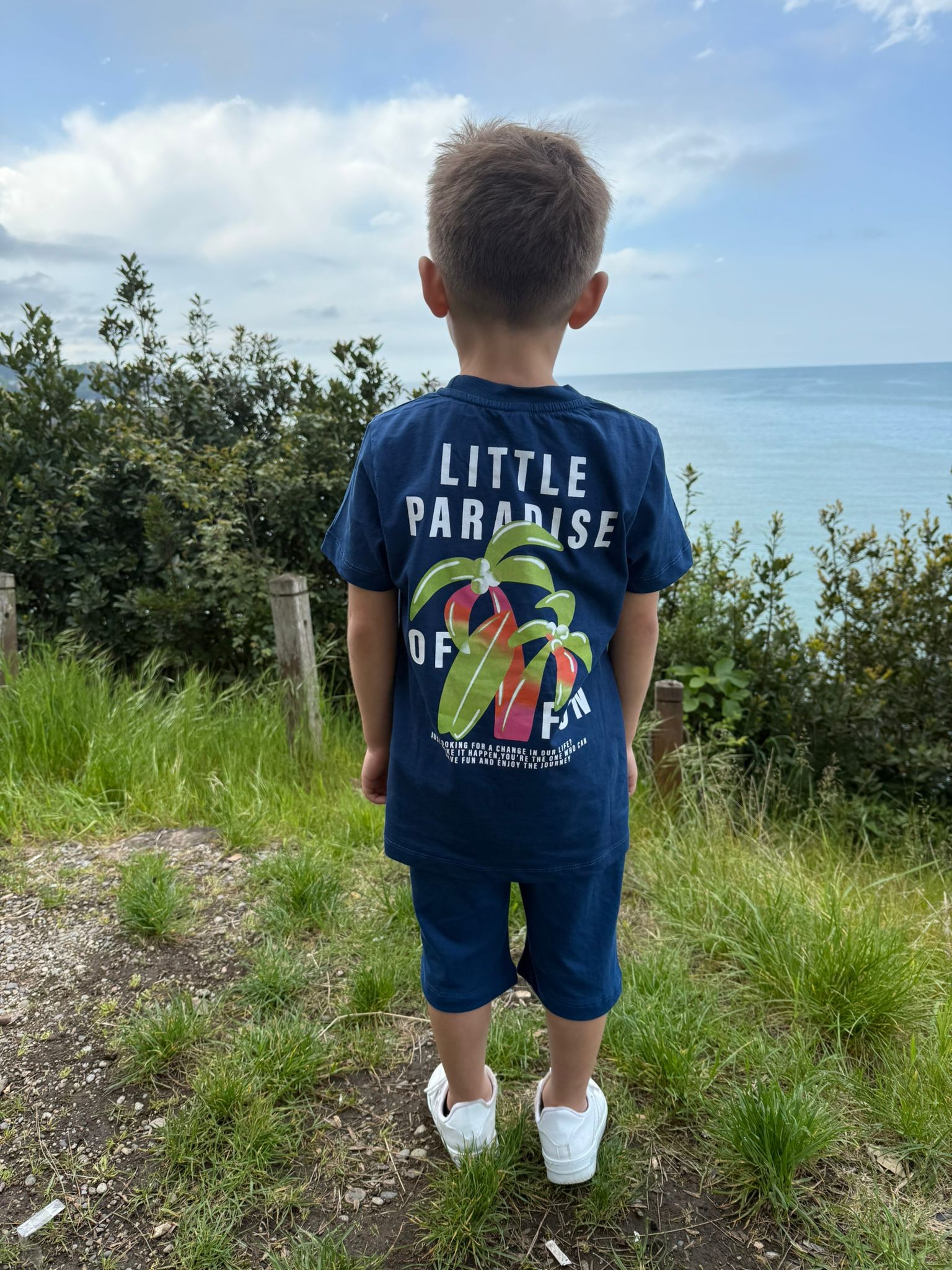 Erkek Çocuk Little Paradise Ön Ve Arka Baskılı Kiremit Tişört - Şort 2'li Takım