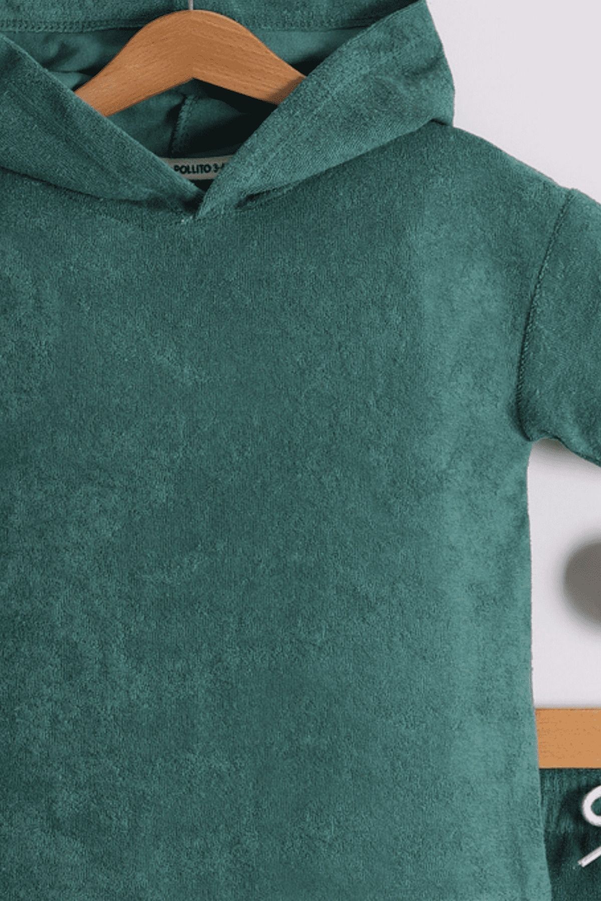 Erkek Çocuk Kapüşonlu Havlu Kumaş Benetton Yeşili Tişört - Şortlu 2'li Takım