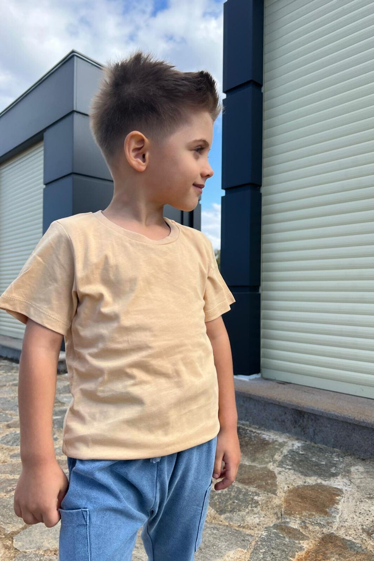 Çocuk Bej Bisiklet Yaka Basic Düz T-shirt %100 Pamuk