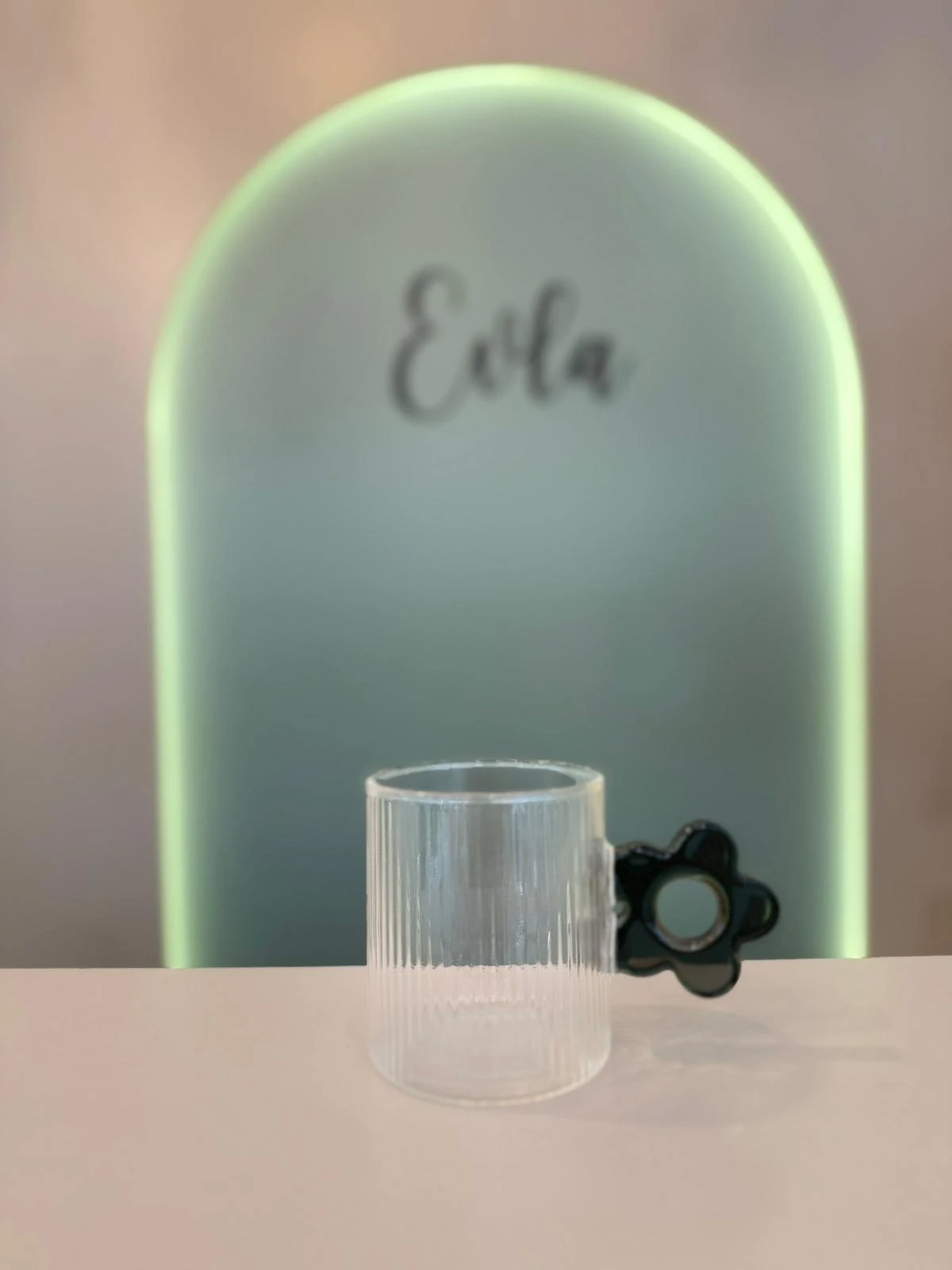 ÇİÇEK KULPLU CAM KUPA