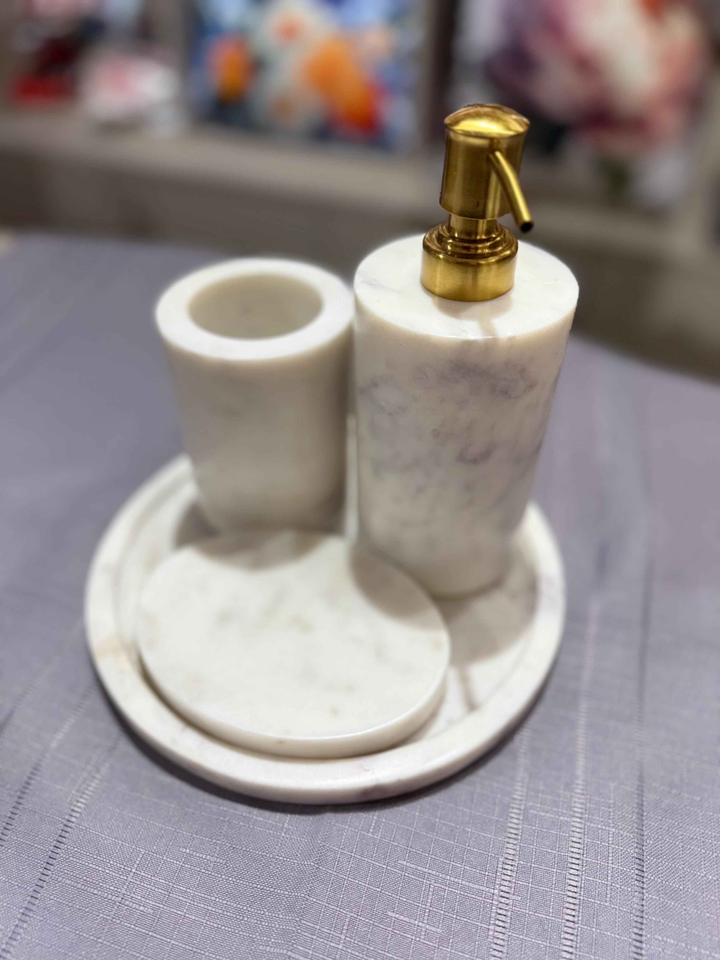 4 PARÇA BEYAZ MERMER BANYO SETİ