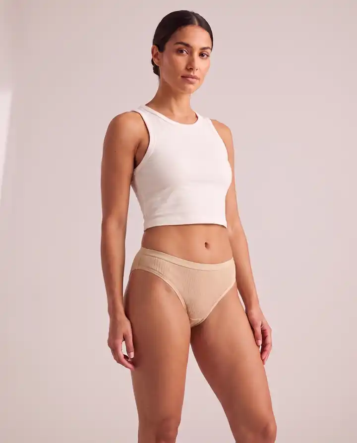 Kadın Ten Rengi Ribana (Fitilli) Pamuklu Esnek Bikini Külot