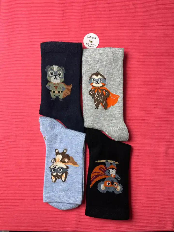 4'lü Set - Süper Kahraman Hayvanlar Desenli Dikişsiz Çocuk Çorabı | Koala ve Tembel Hayvan Figürlü Yumuşak Çorap