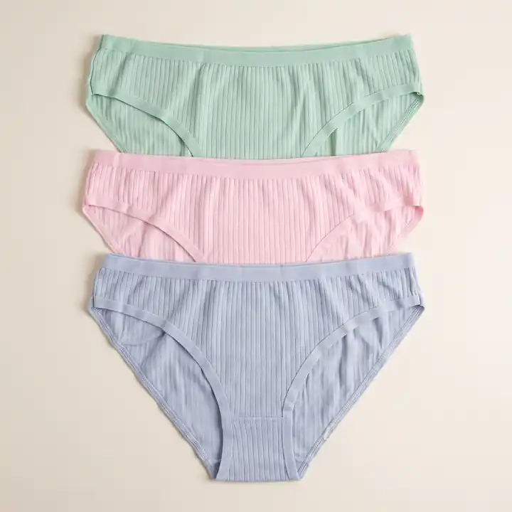 Kadın Pudra Pembe Çağla Yeşili Açık Mavi Ribana (Fitilli) Pamuklu 3'lü Bikini Külot Seti