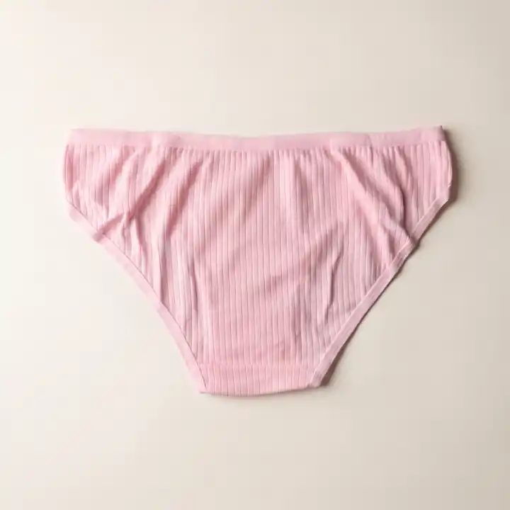 Kadın Pudra Pembe Ribana (Fitilli) Pamuklu Esnek Bikini Külot – görsel 3
