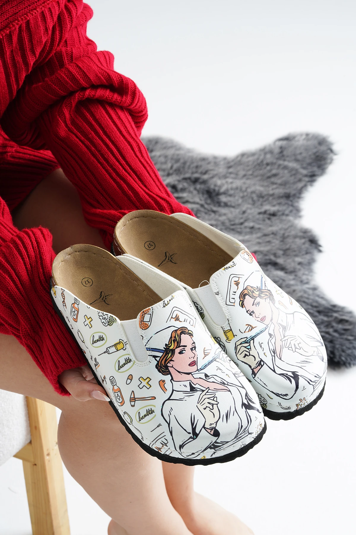 6292 Hemşire Baskılı Sabo Terlik