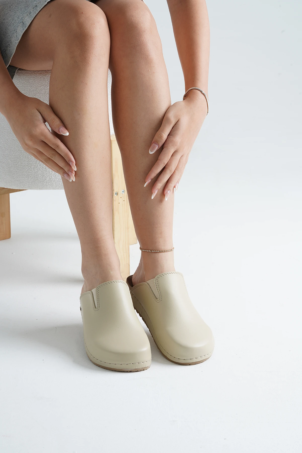 8134 Krem Renkli Sek Konfort Terlik