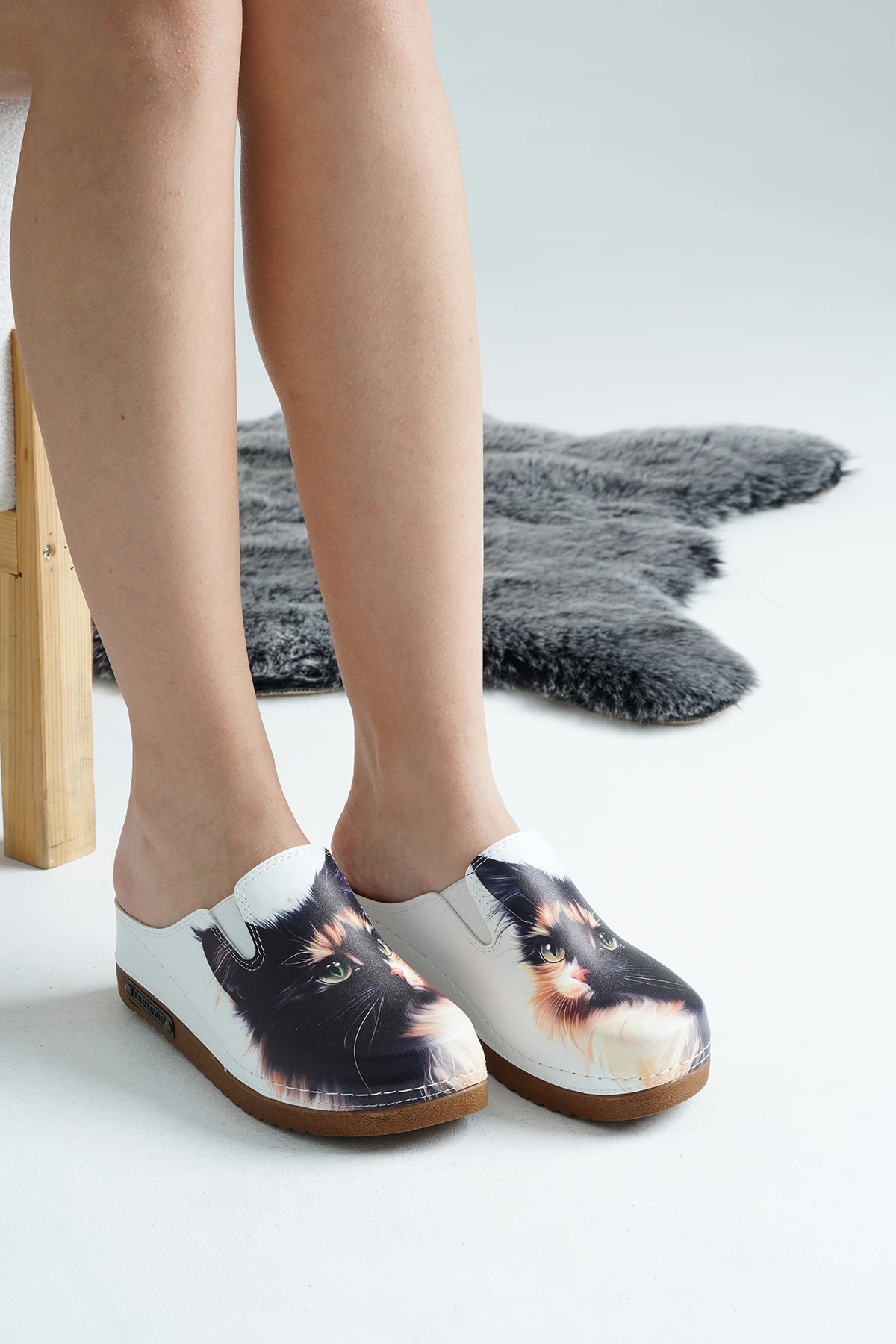 3048 Asil Kedi Baskılı Sek Anatomik Terlik