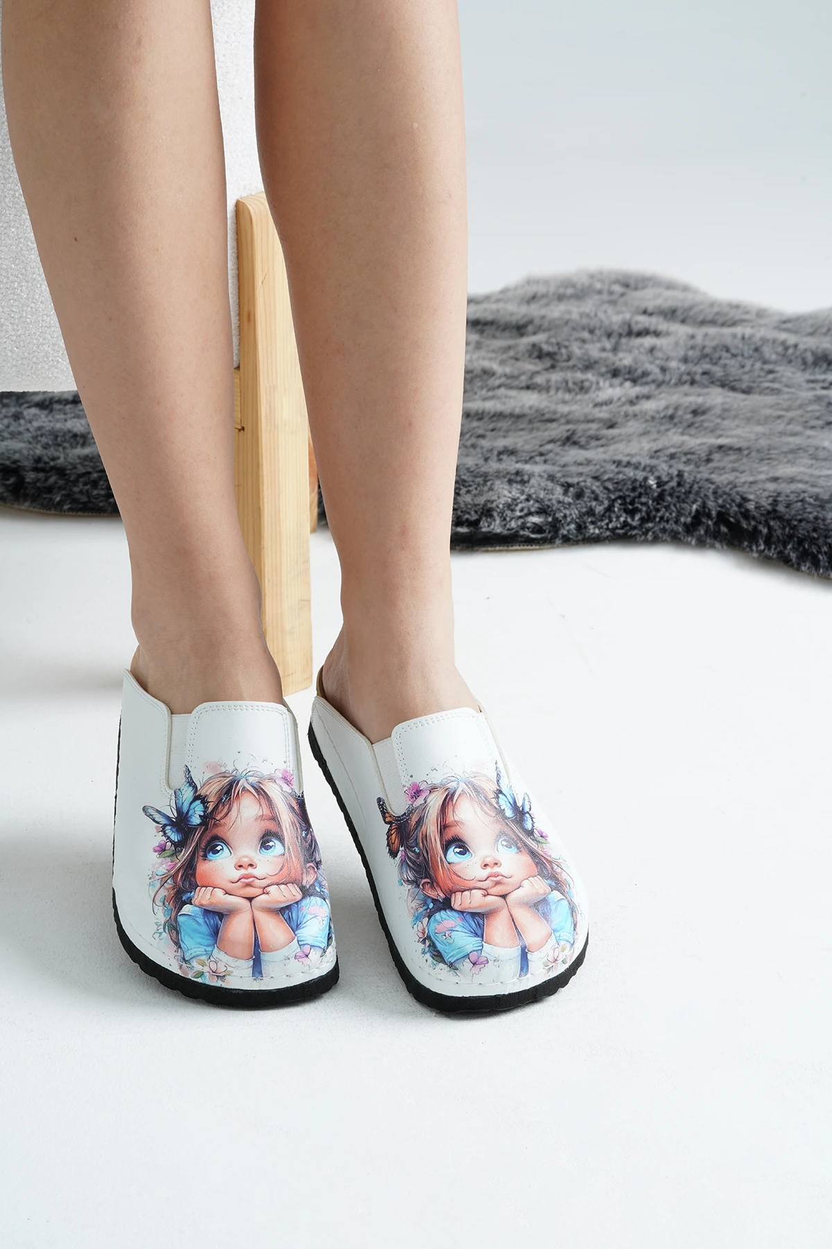 8014 Şirin Kız Baskılı Sabo Terlik