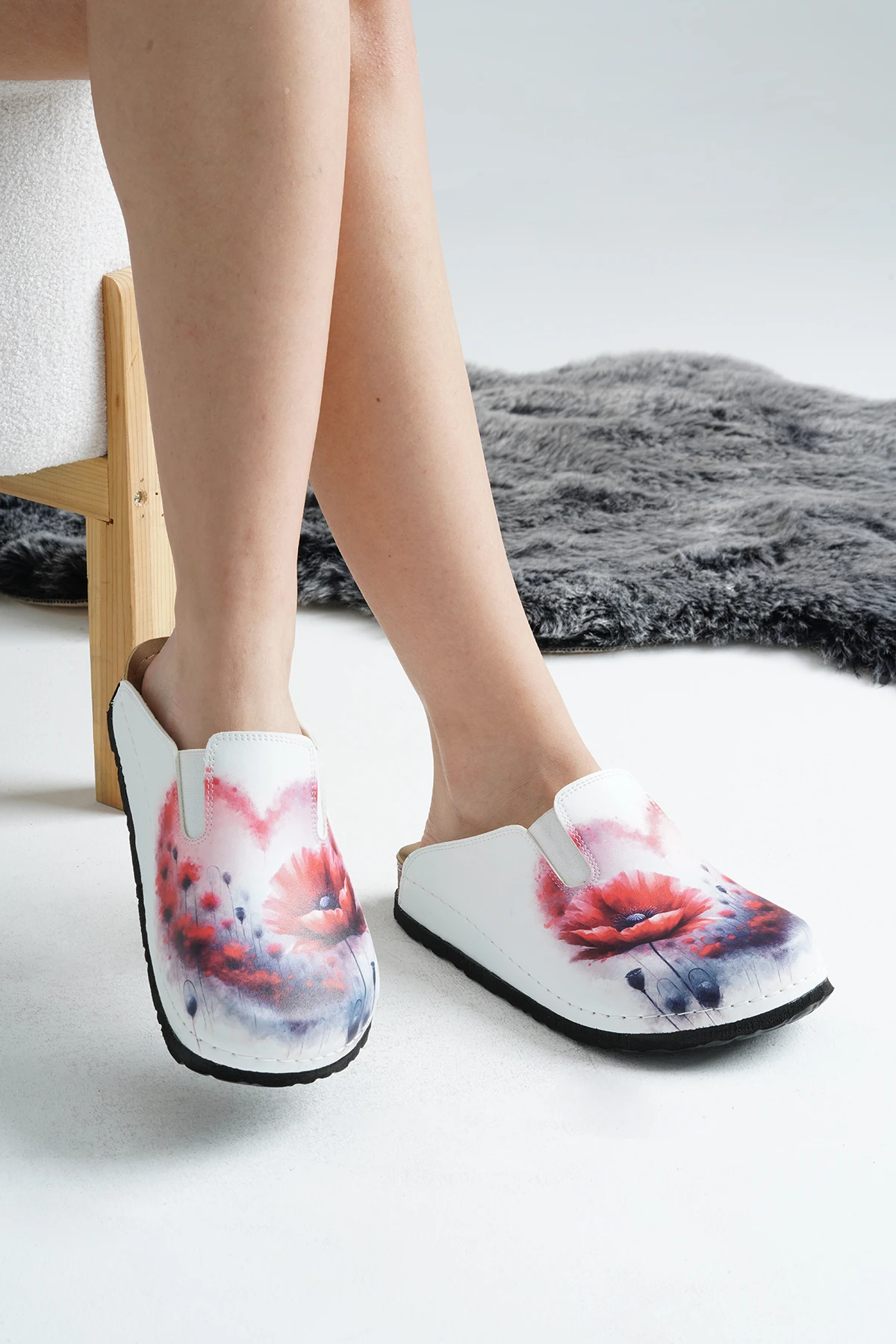 6310 Karanfil Baskılı Sabo Terlik