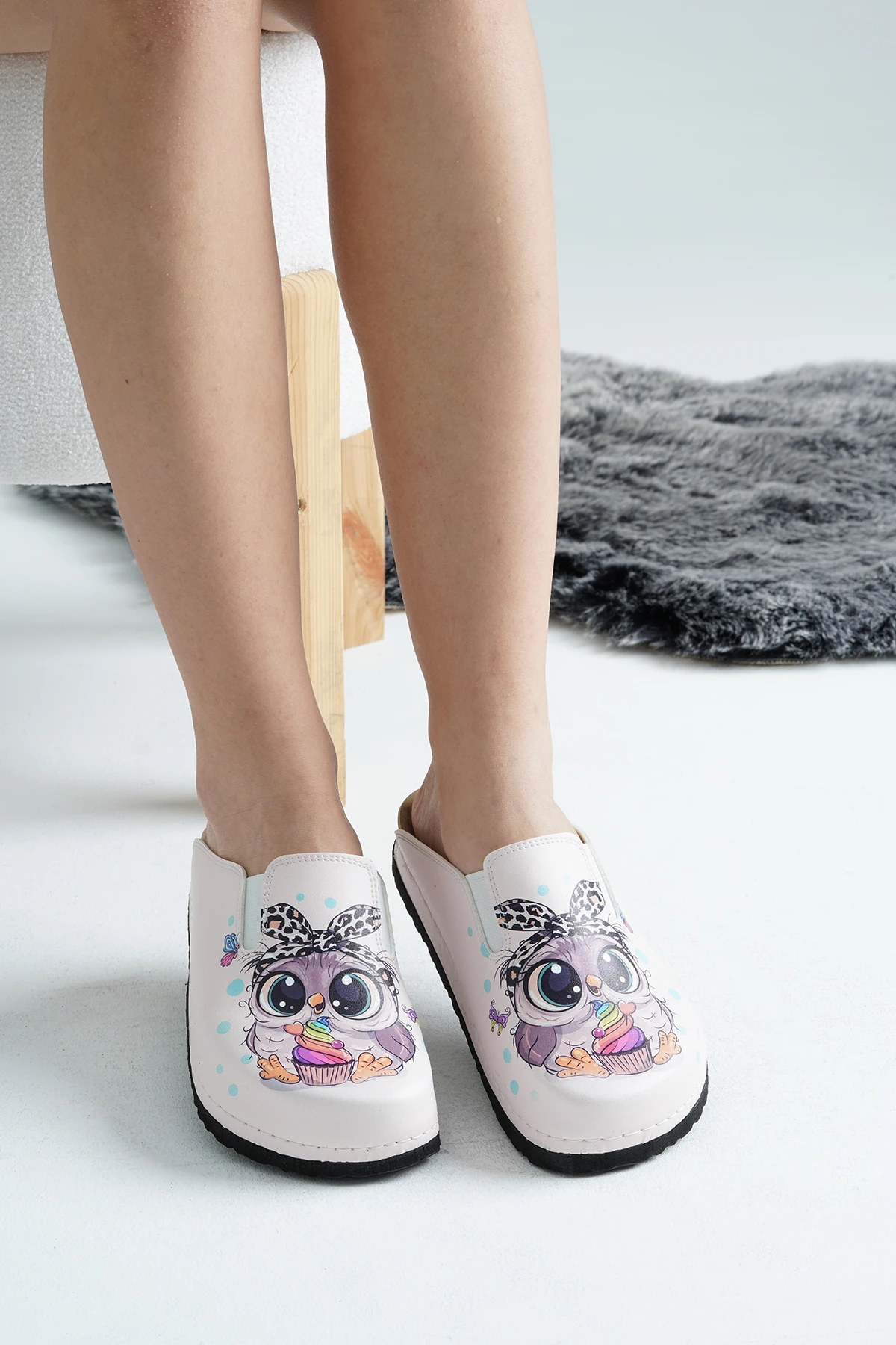 8039 Penguen Baskılı Sabo Terlik