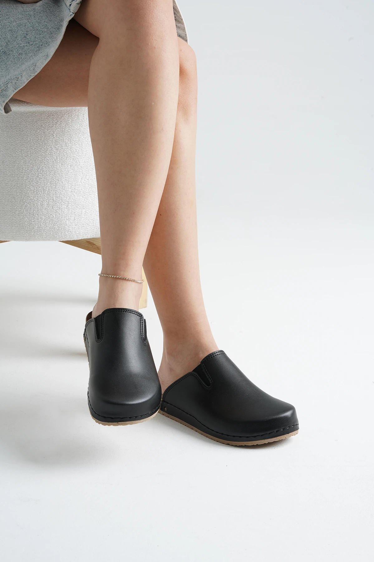 8135 Siyah Renkli Sek Konfort Terlik