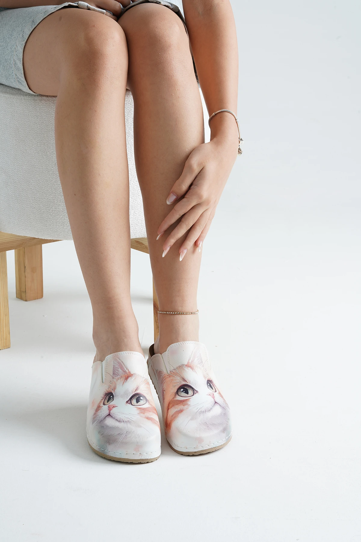 8131 Tatlı Kedi Baskılı Sek Konfort Terlik