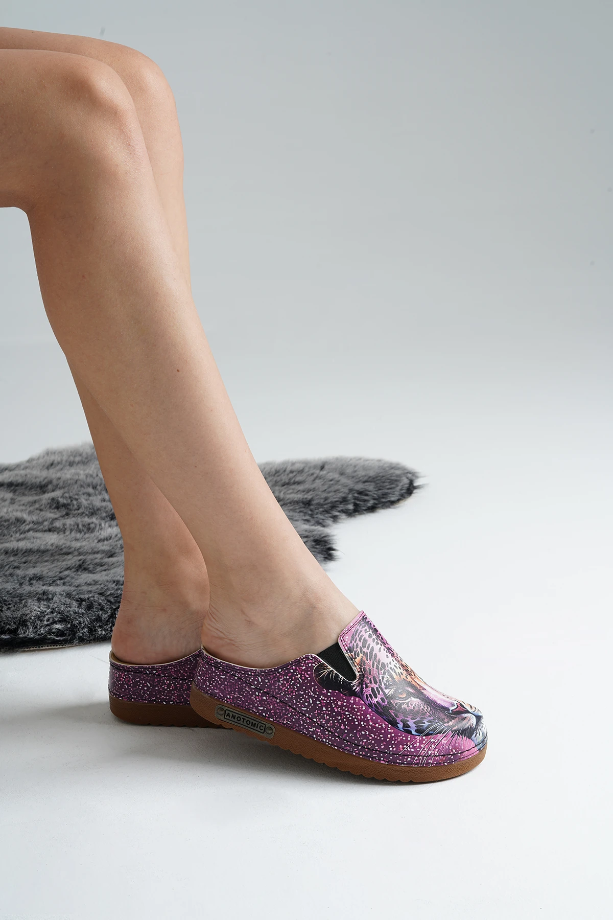 3062 Leopar Baskılı Sek Anatomik Terlik