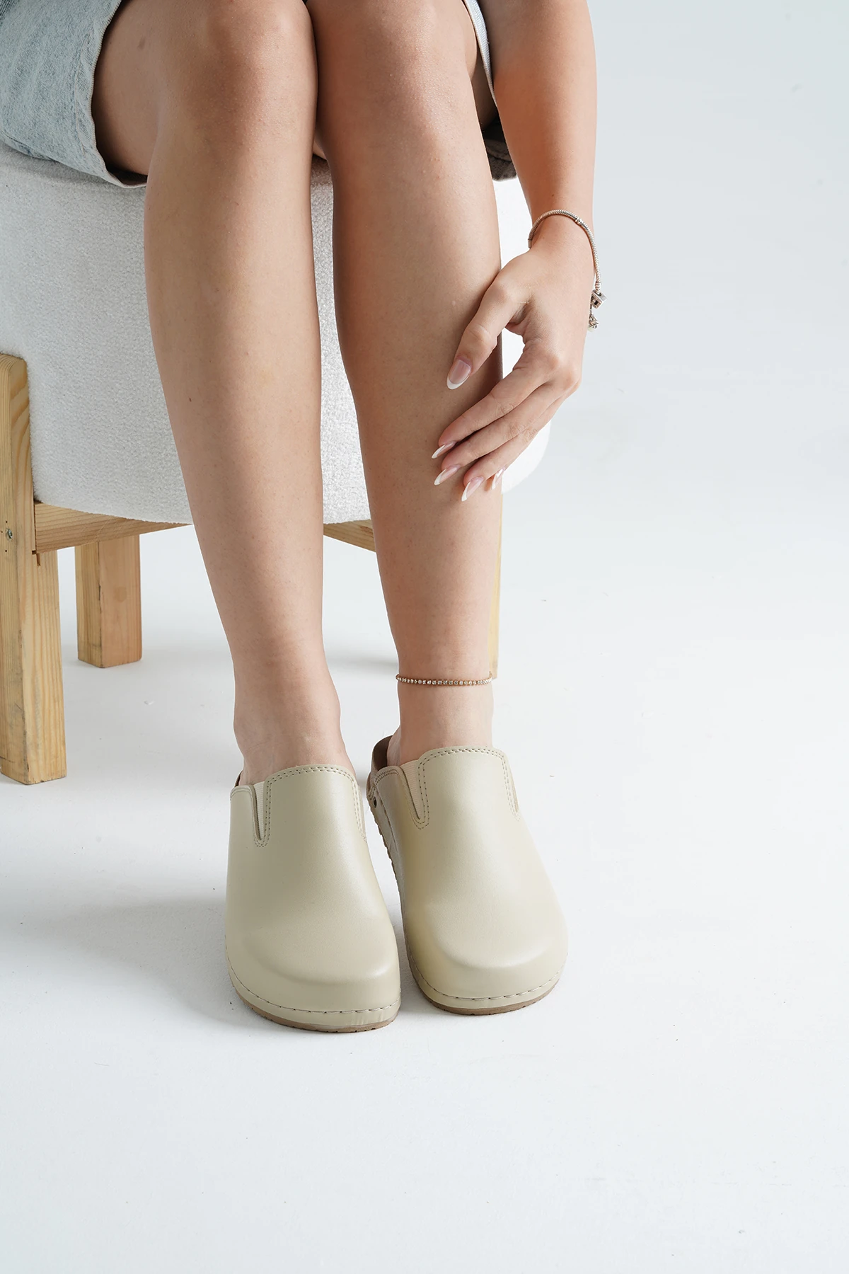 8134 Krem Renkli Sek Konfort Terlik