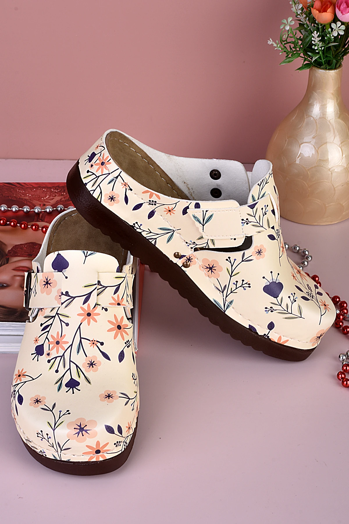 3064 Mavi Çiçek Desen Anatomik Terlik