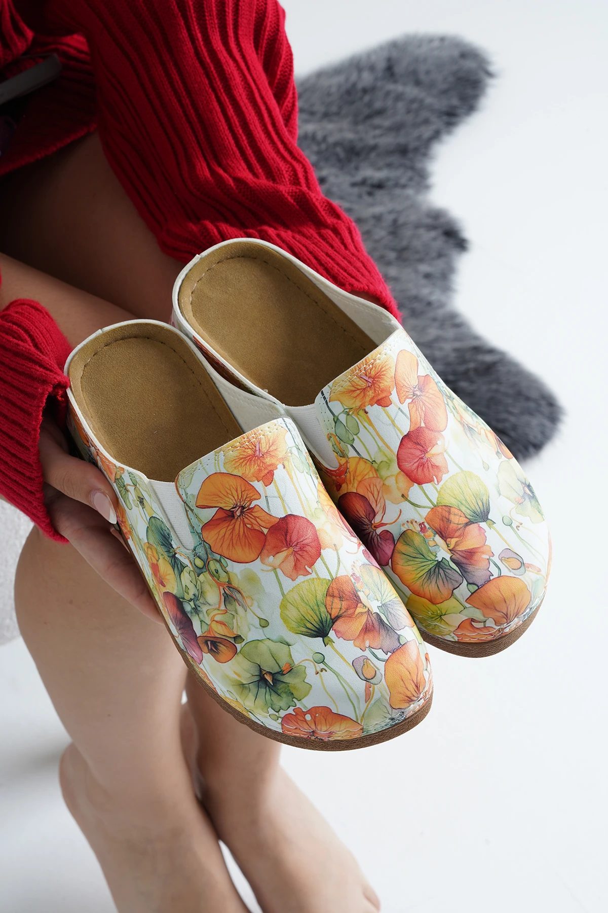 3068 Renkli Çiçekler Baskılı Sek Anatomik Terlik