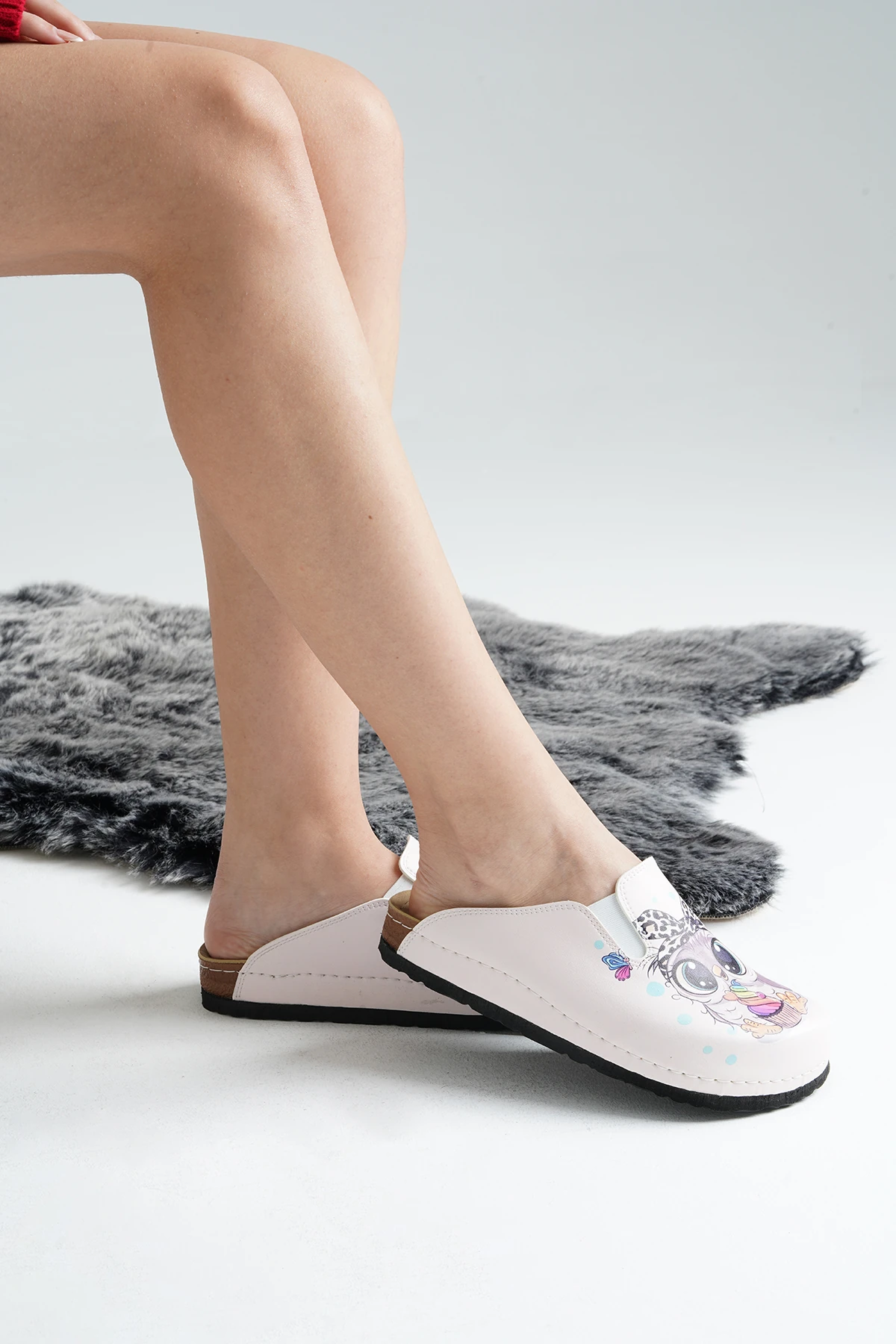 8039 Penguen Baskılı Sabo Terlik