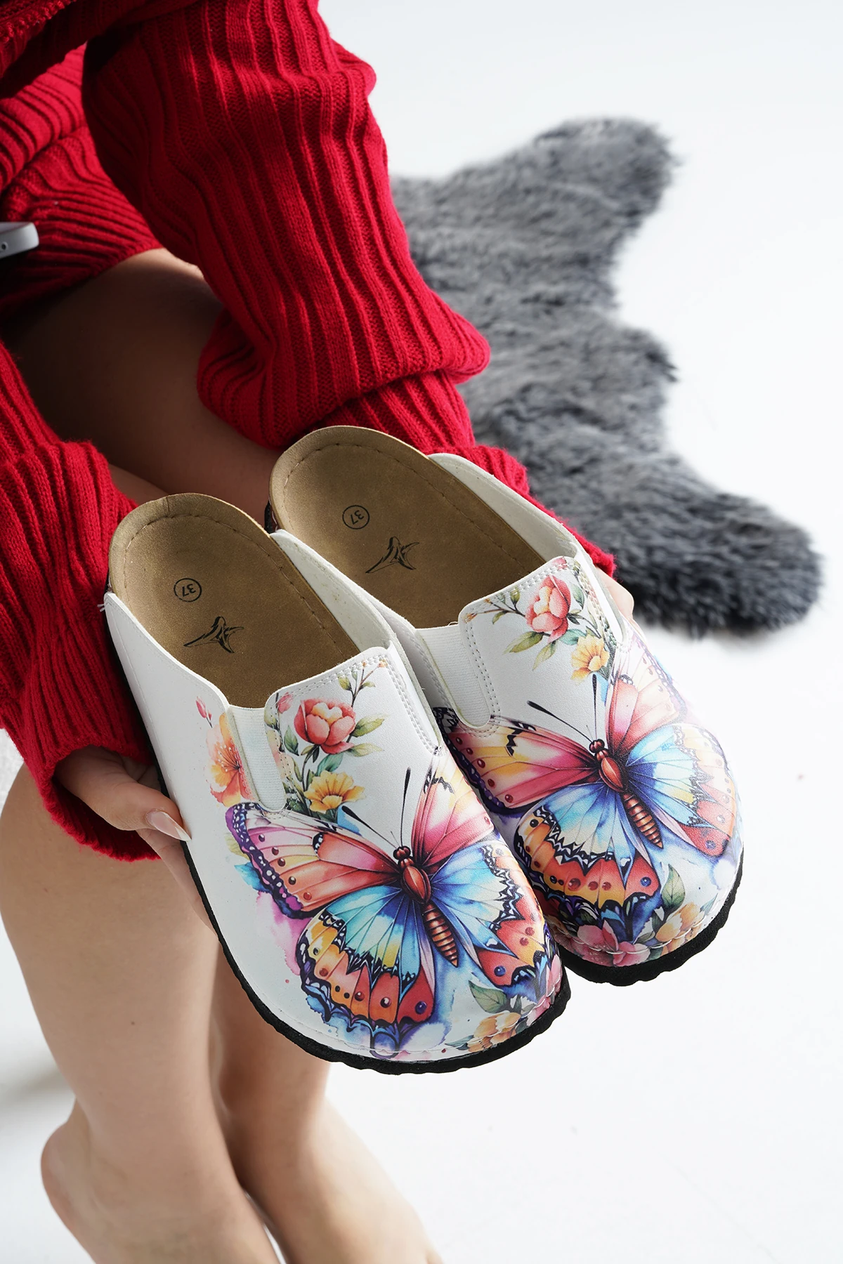 6355 Renkli Kelebek Baskılı Sek Sabo Terlik