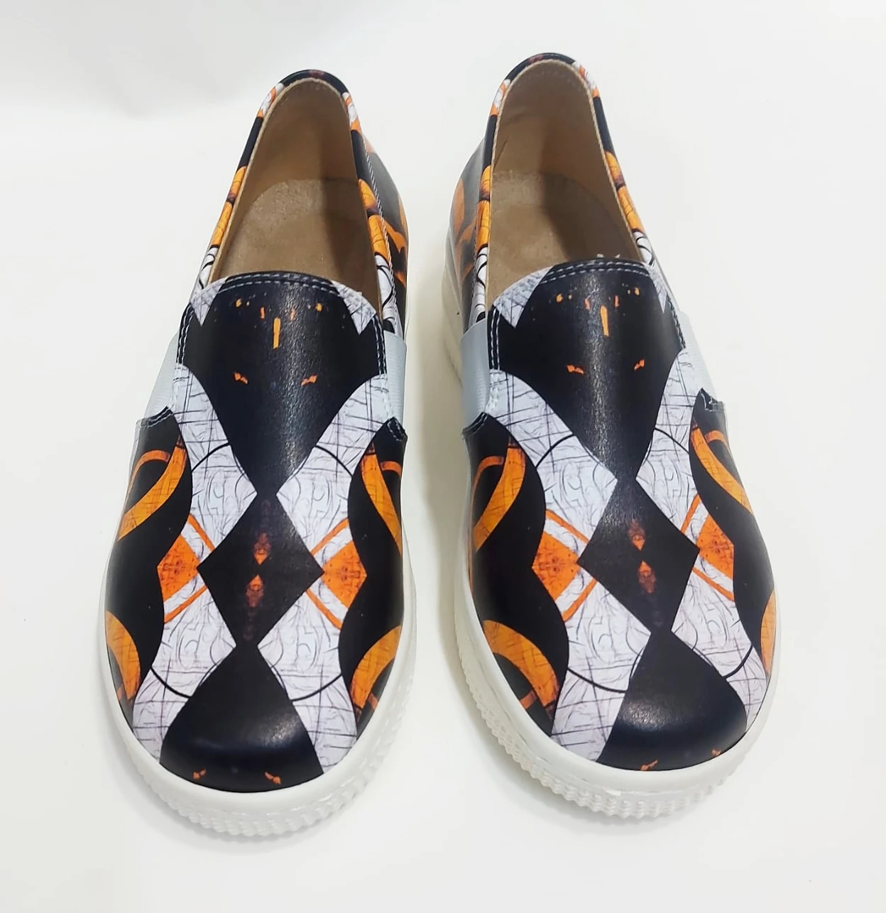 6283 Soyut Desenli Sneaker