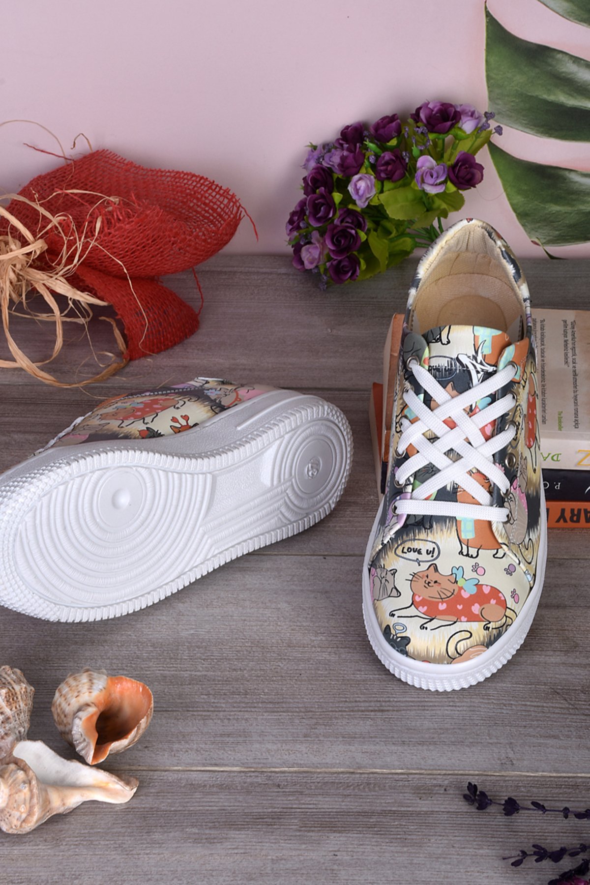 8008 Tatlı Kediler Desenli Sneakers