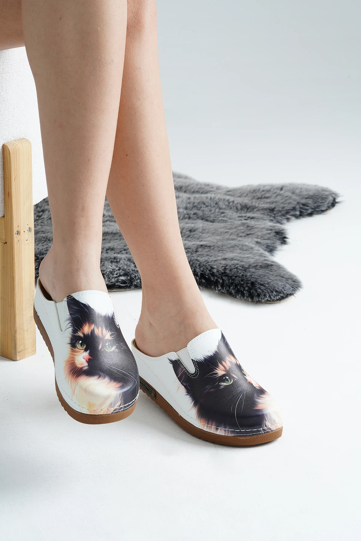 3048 Asil Kedi Baskılı Sek Anatomik Terlik