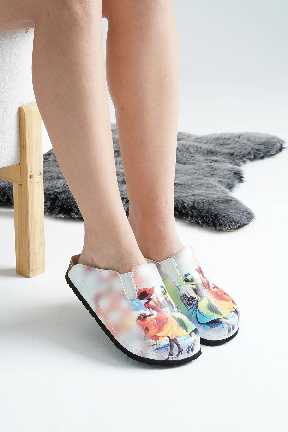 8063 İki Kız Arkadaş Basklı Sabo Terlik