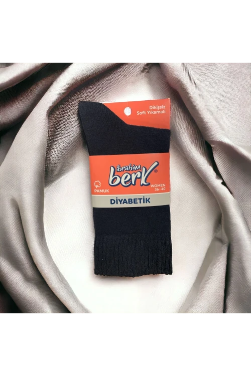Diyabetik Dikişsiz Bayan Siyah Şeker Çorabı 12'Li Paket