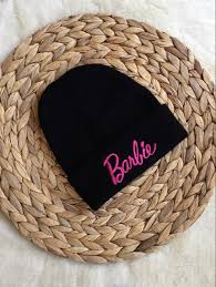 Bayan Barbie Desenli Triko Kumaş Nakış İşlemeli Siyah Bere 1 Adet