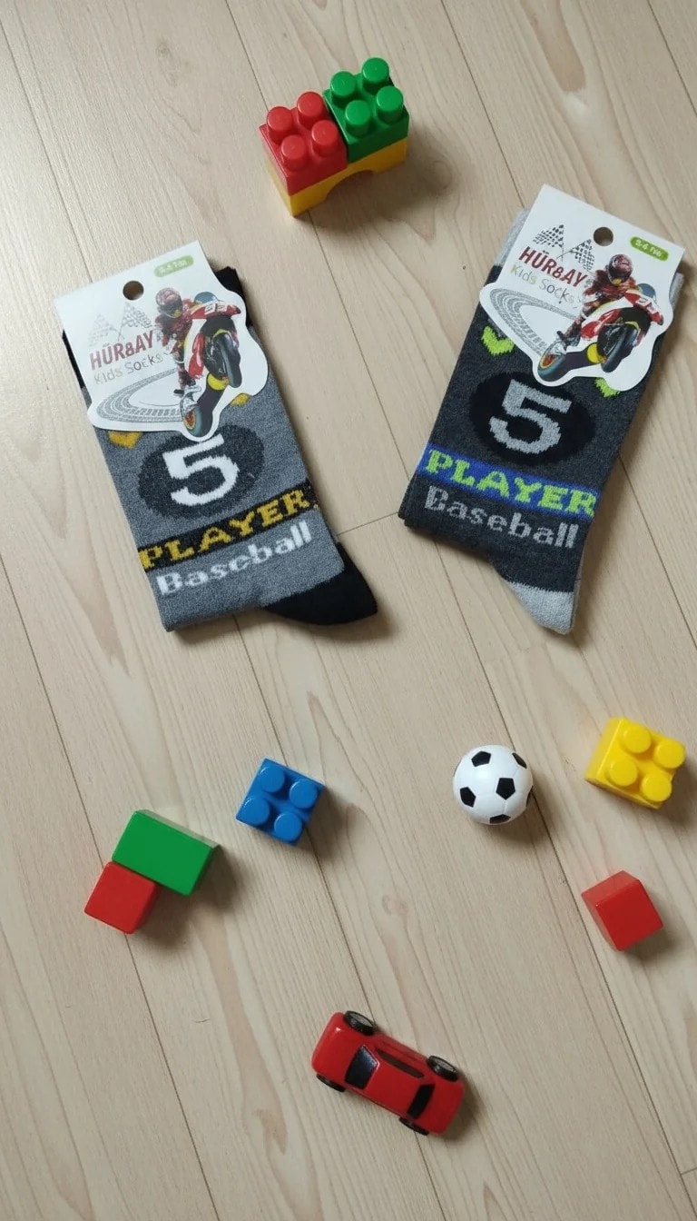 12'Li Erkek Çocuk 5-6 Yaş Mevsimlik Uzun Çorap
