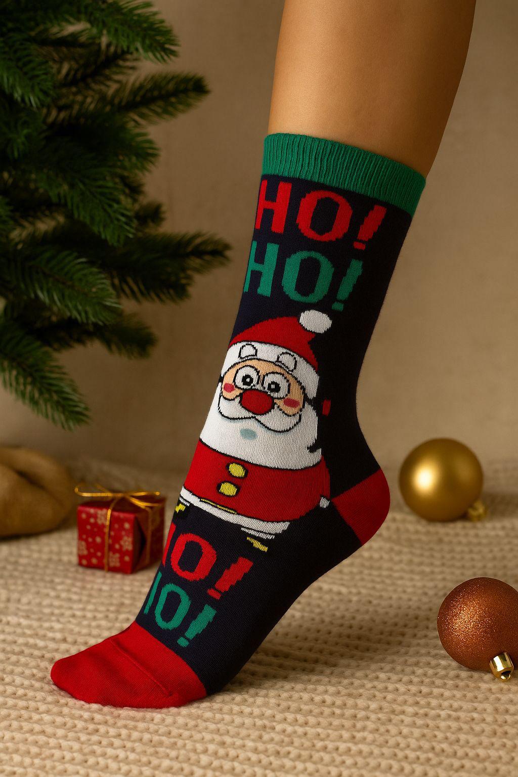 4'Lü Pamuklu Yılbaşı Temalı Uzun Çorap