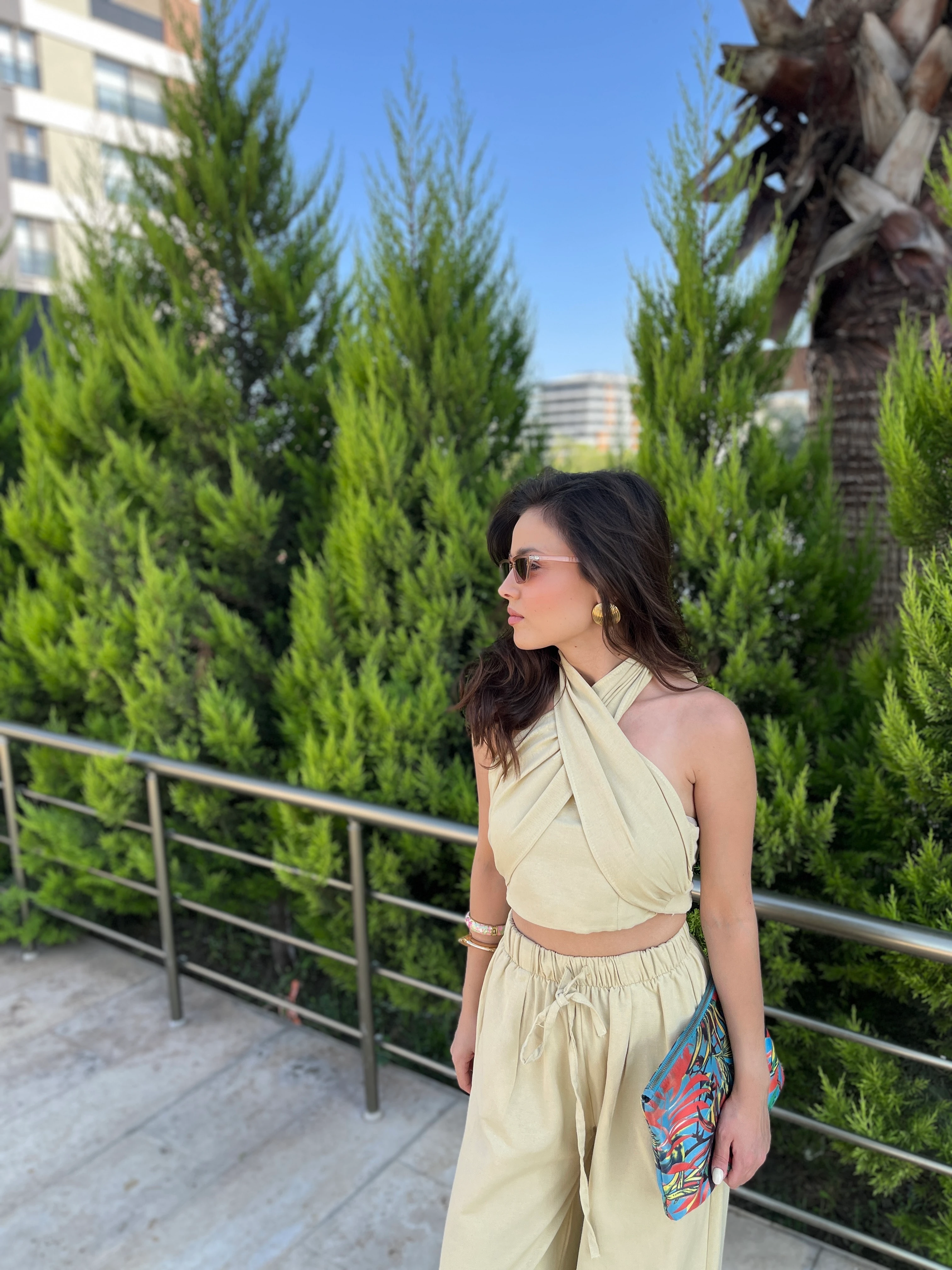 Sarı Boyundan Bağlamalı Takım