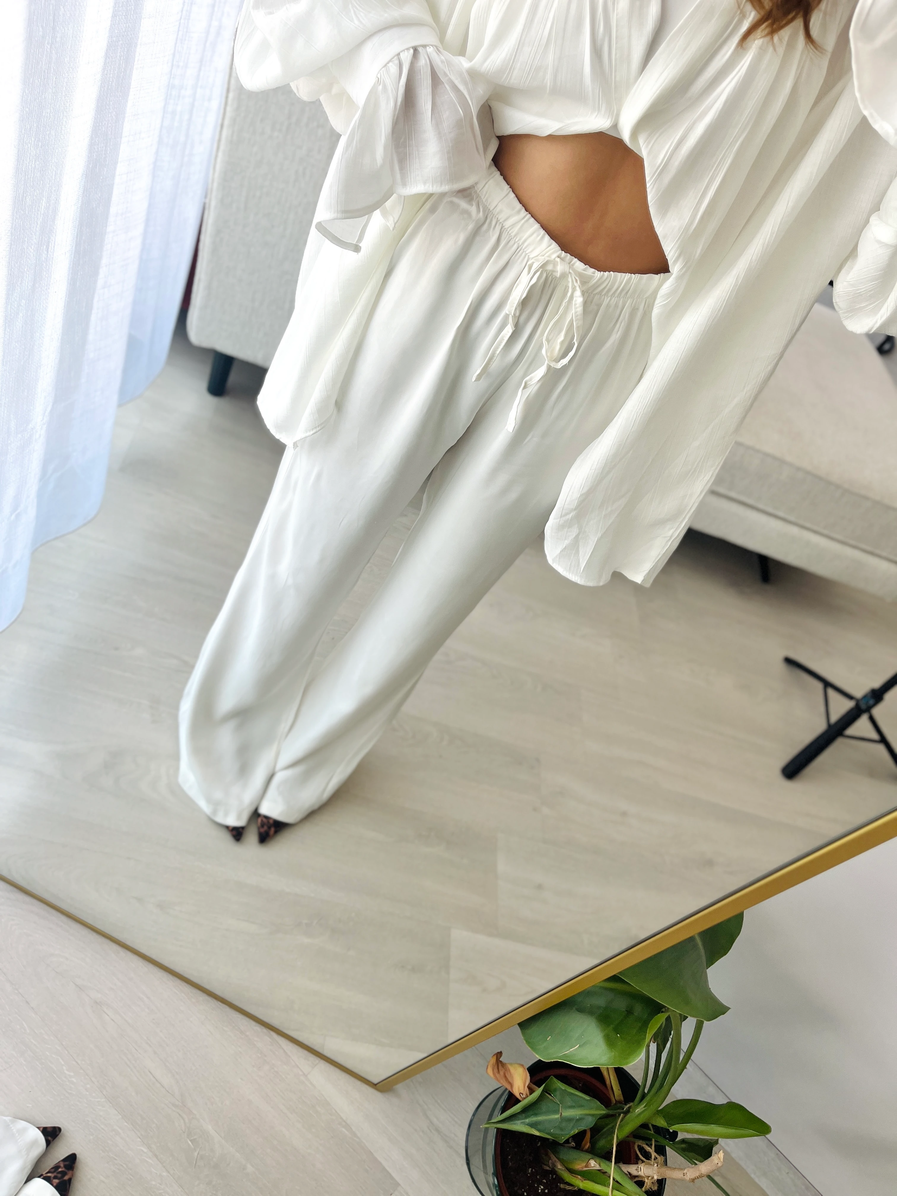 Beyaz Saten Pantolon