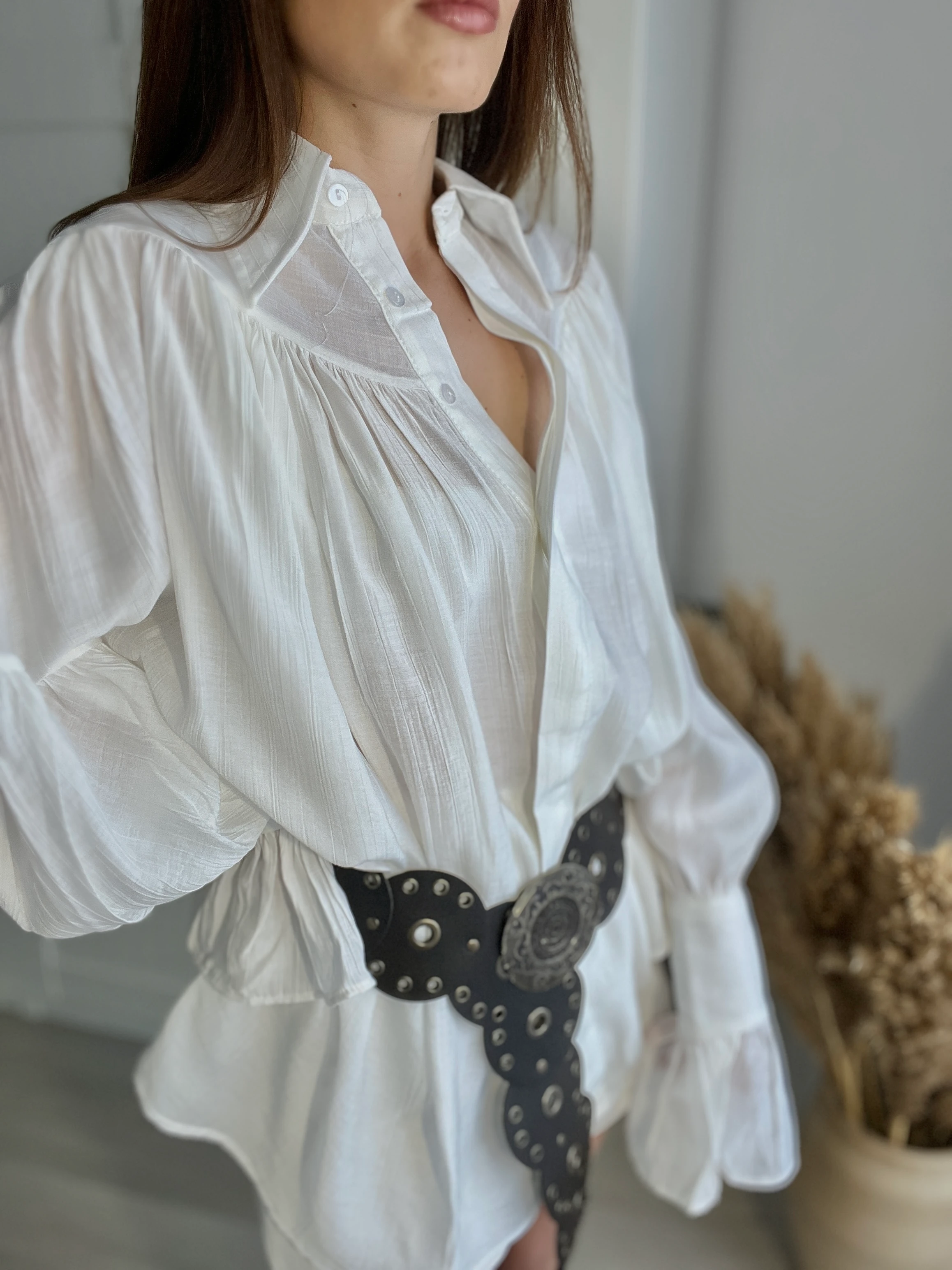 Kol Detaylı Büzgülü Gömlek - Beyaz