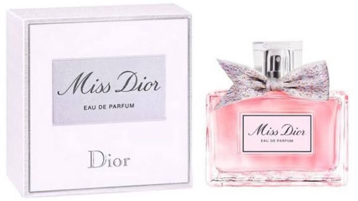 MİSS D-İOR