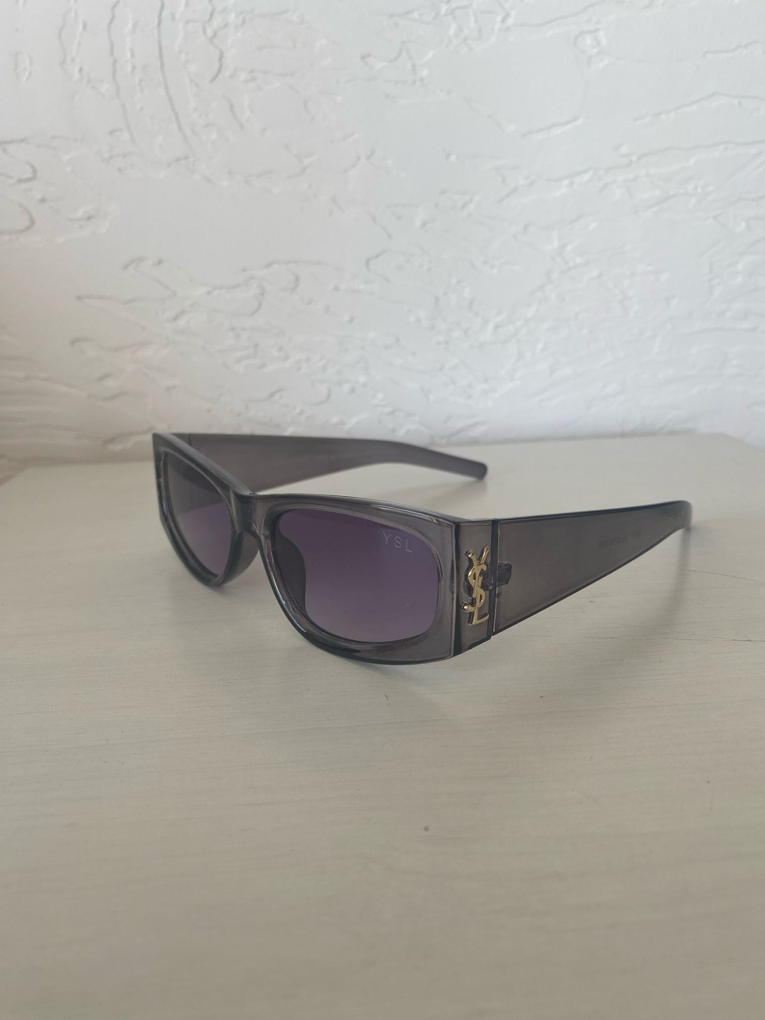 YSL 8957