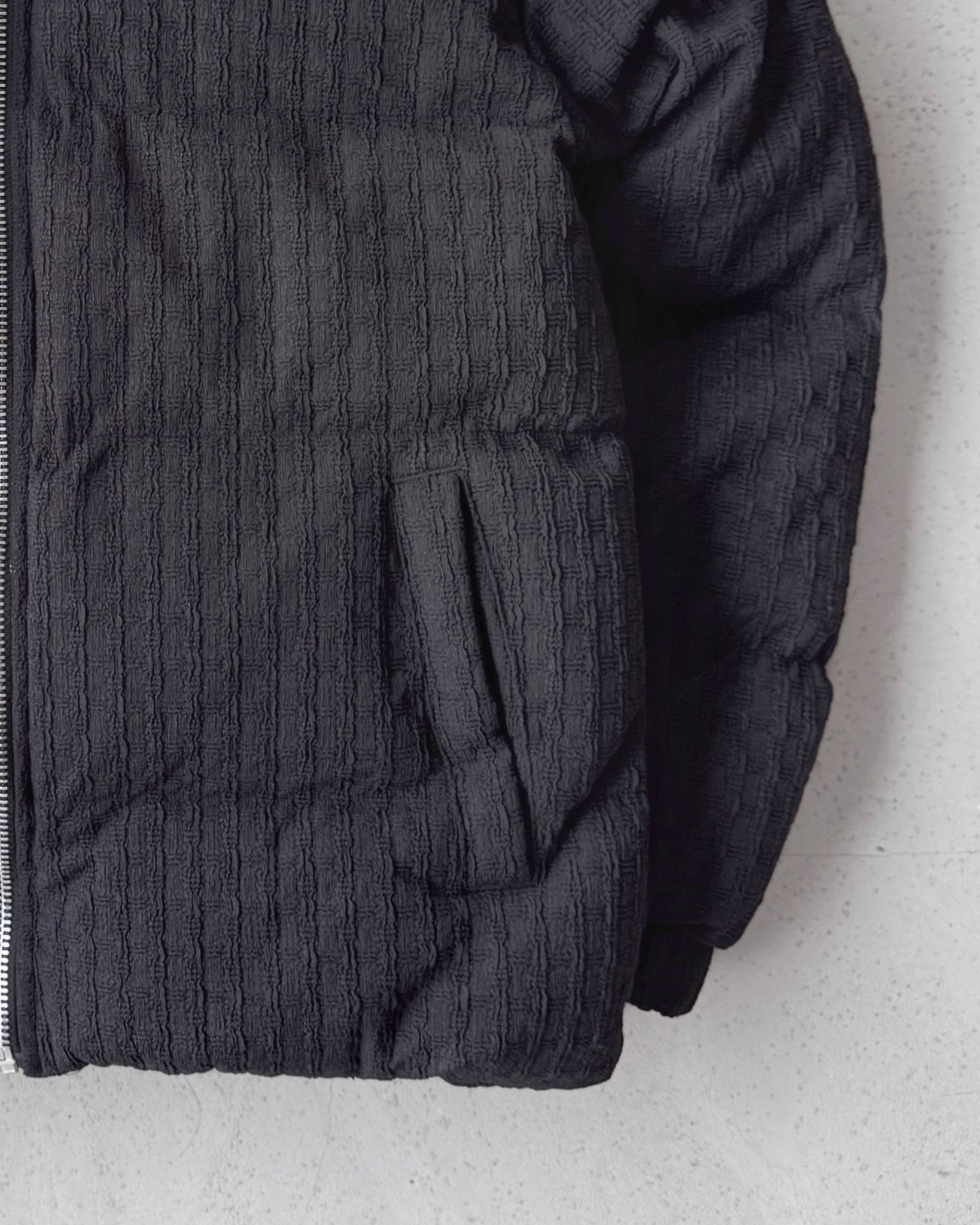 İçi Astarlı Örgü Desenli Şişme Mont G2121 - Siyah