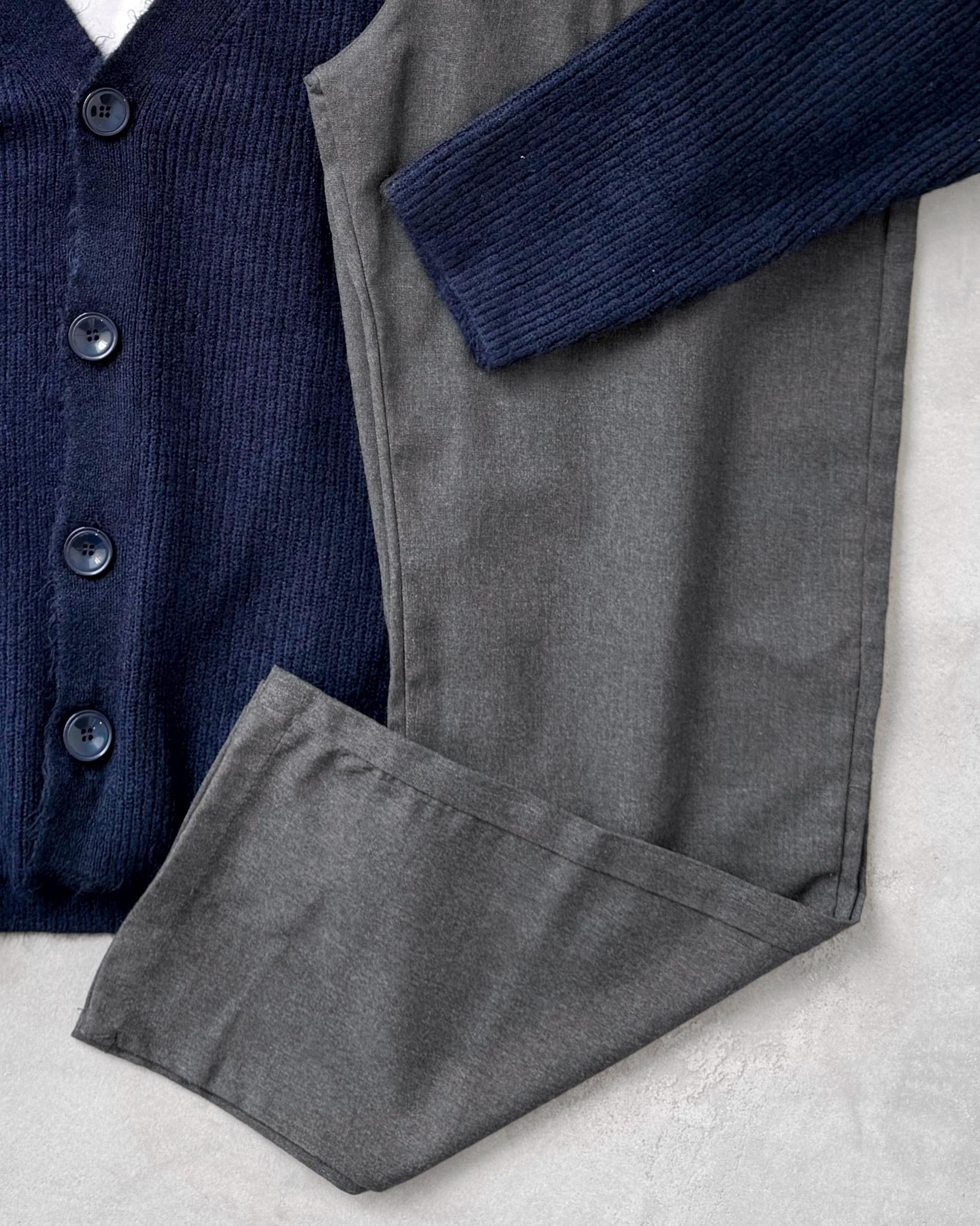 Sık Örme Düğmeli Triko Hırka & Regular Kumaş Pantolon G2082