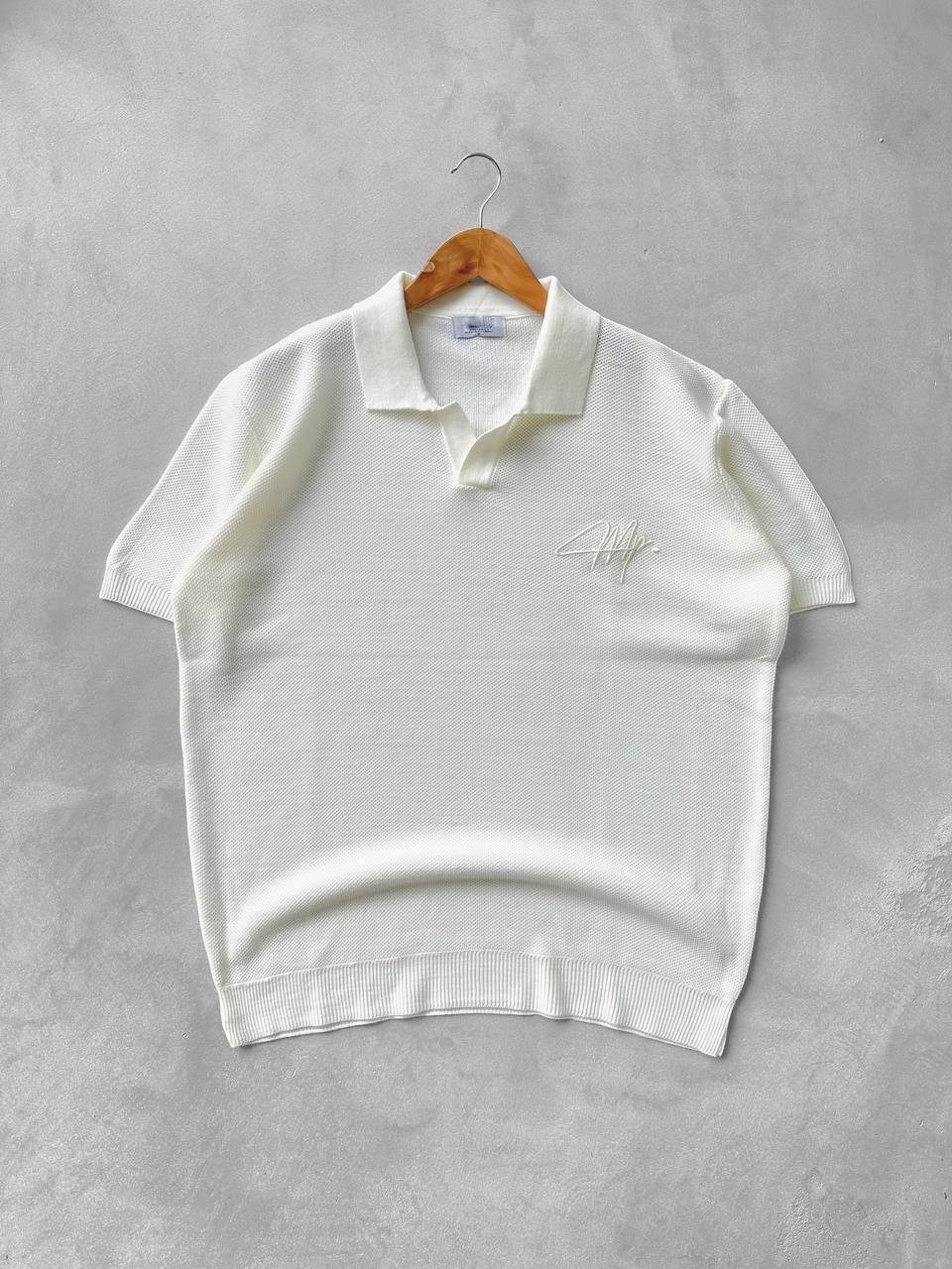 Polo Yaka Göğüs Nakışlı Triko Tişört & Baggy Beli Lastikli Kumaş Pantolon  - Ekru