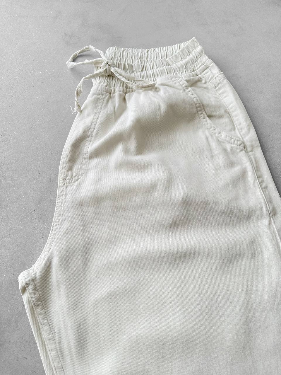 Beli Bağcıklı Baggy Gabardin Pantolon - Beyaz